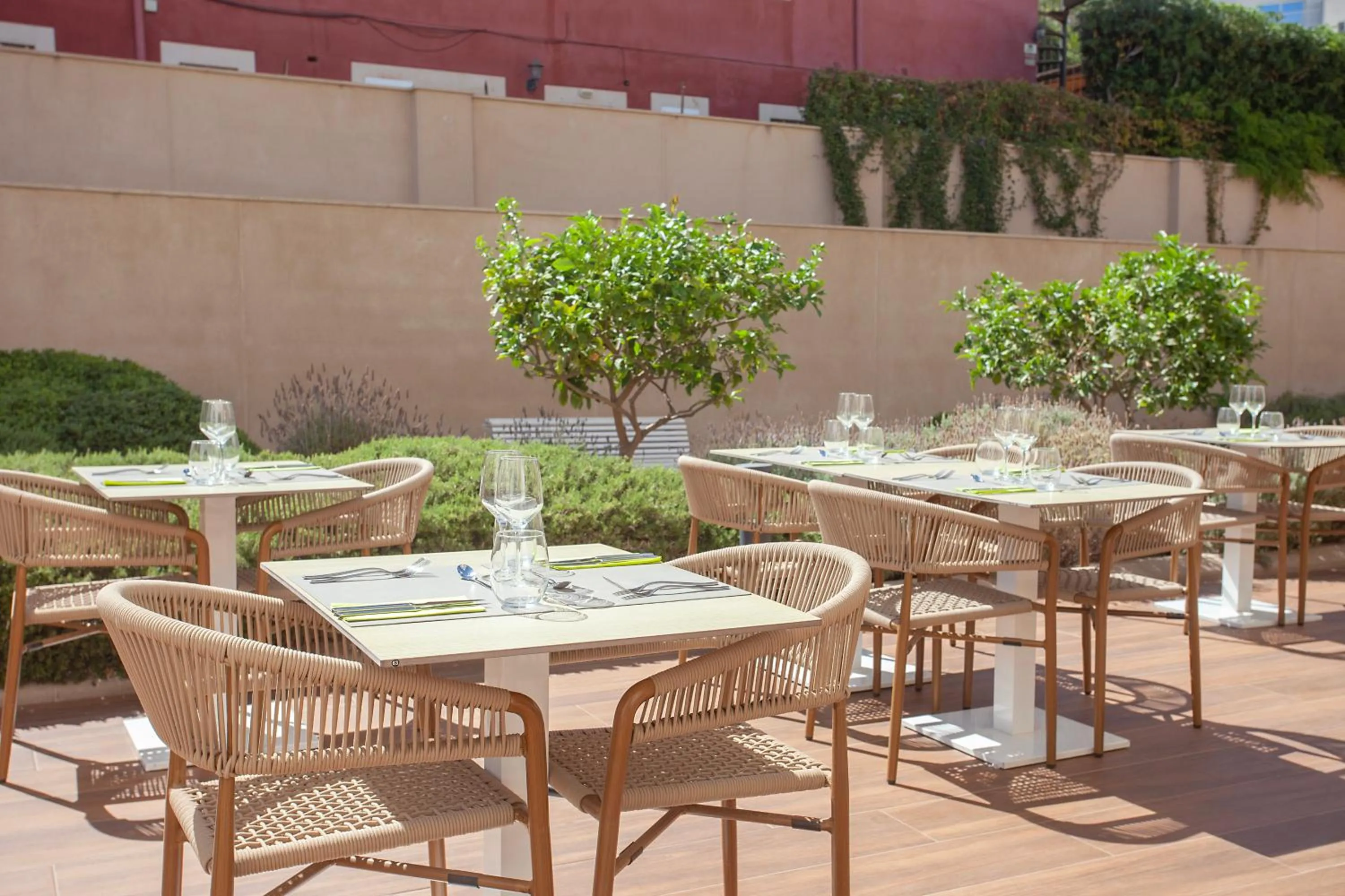 Property building in Hotel Torá