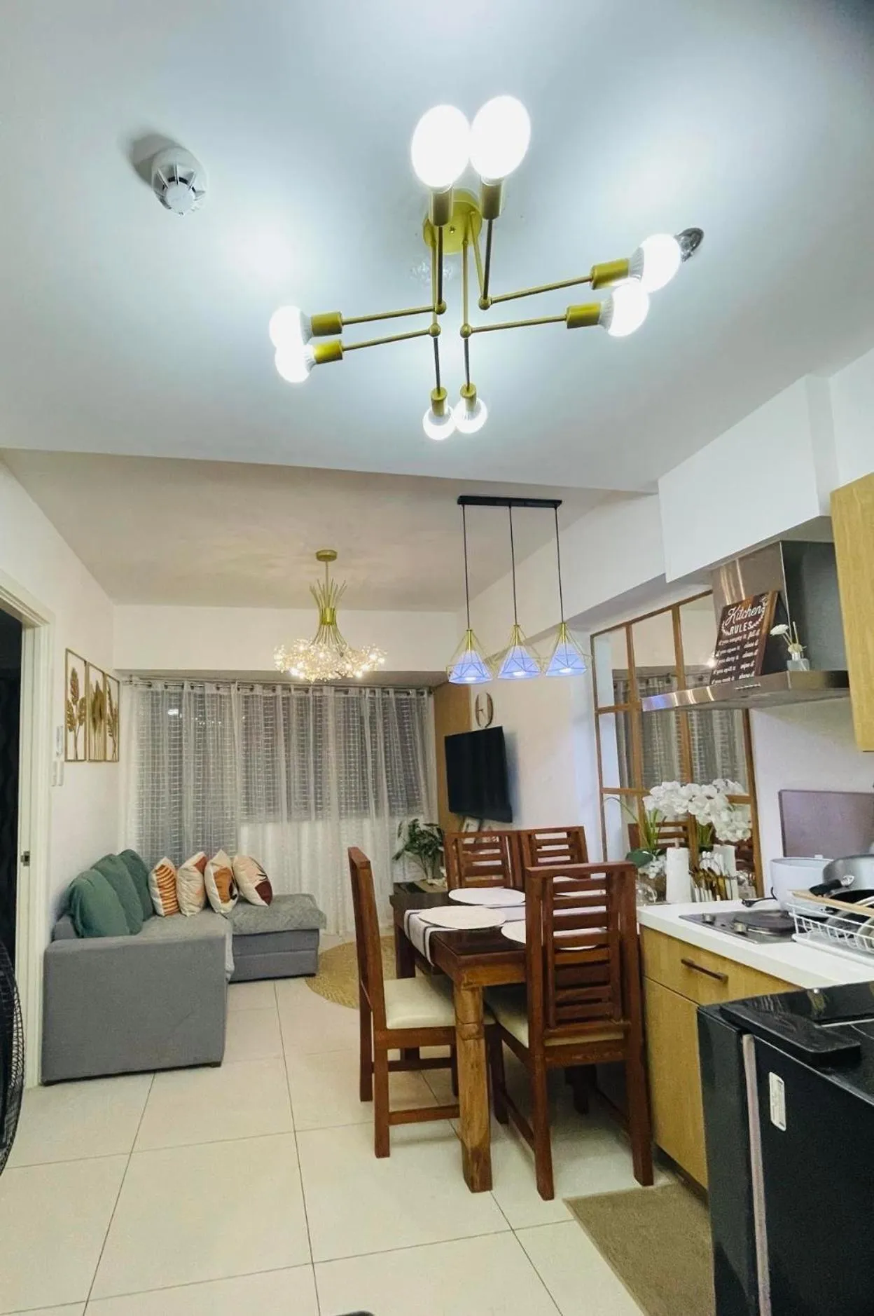 The Residences at Commonwealth by Century