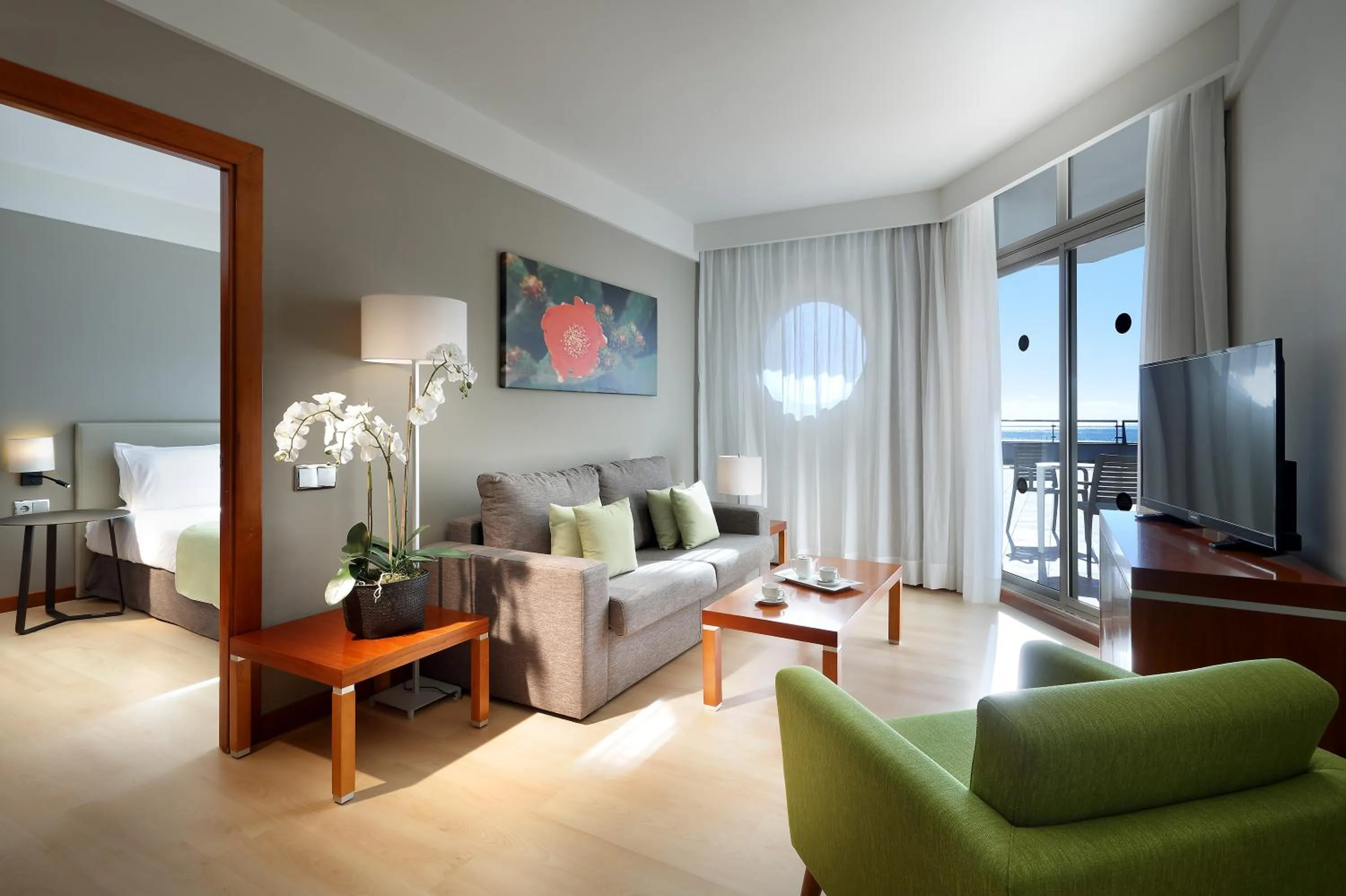 Living room, Bed in Eurostars Las Salinas