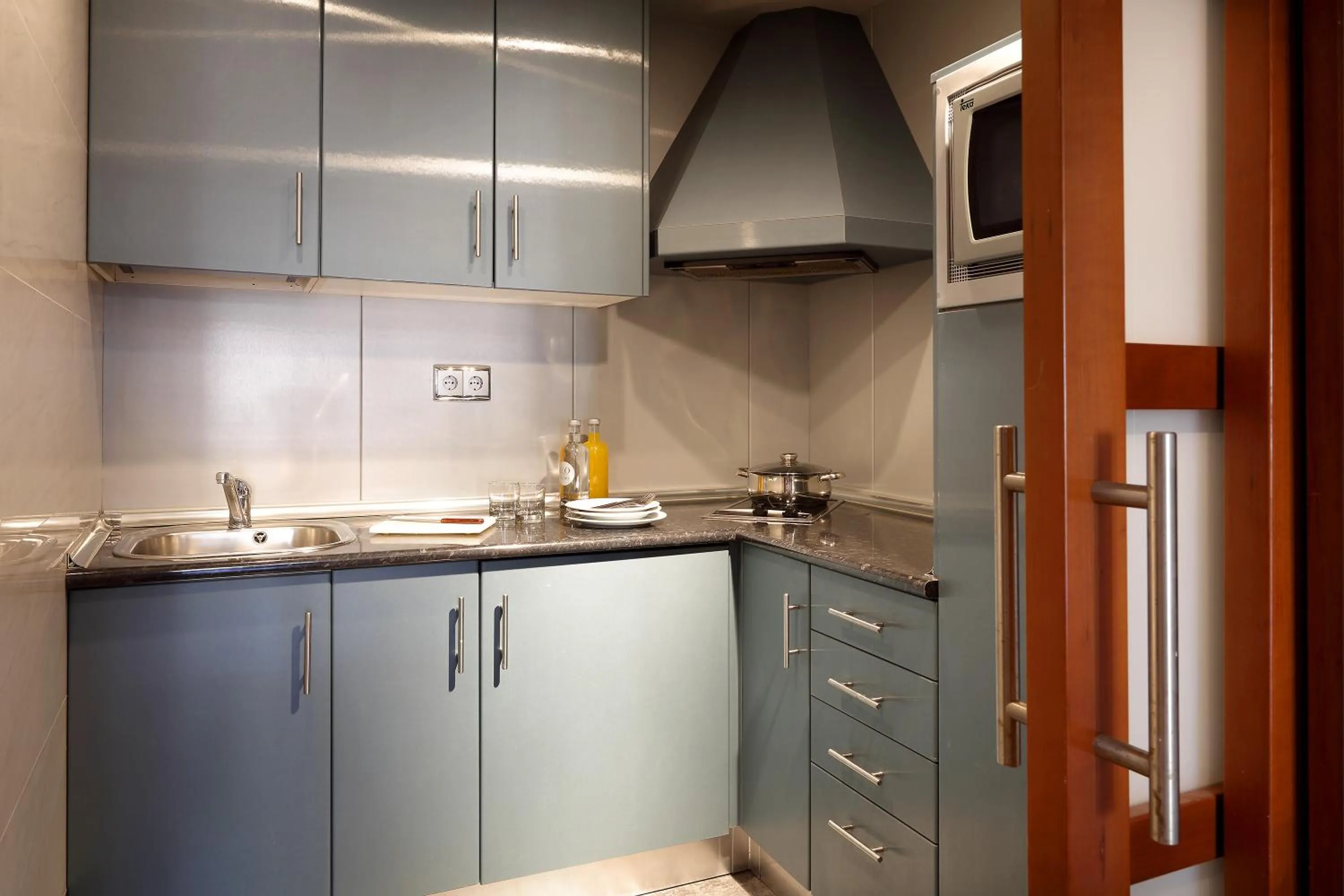 Kitchen or kitchenette in Eurostars Las Salinas