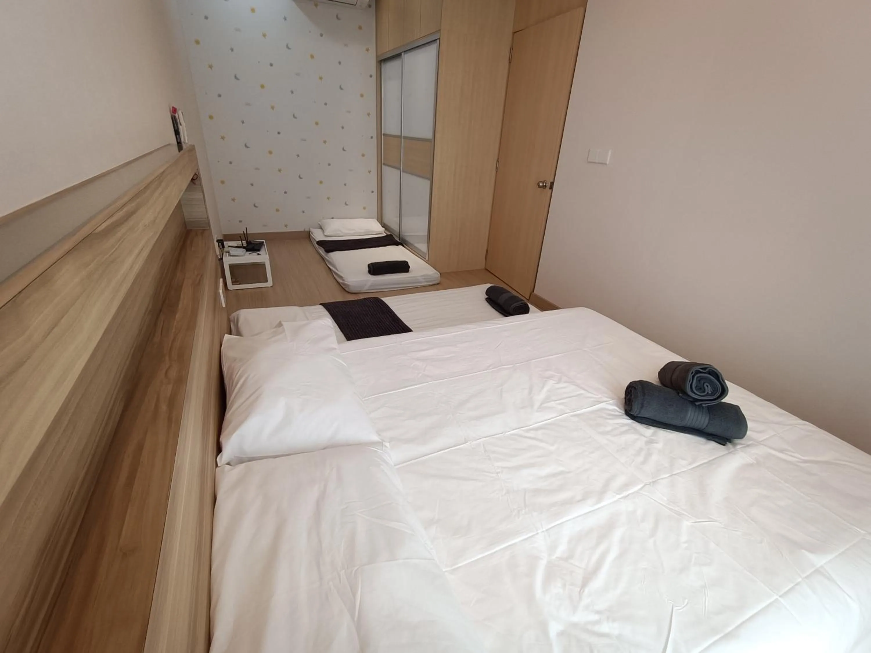 Bed in Highpark Suites Kelana Jaya by Kenangan Homes