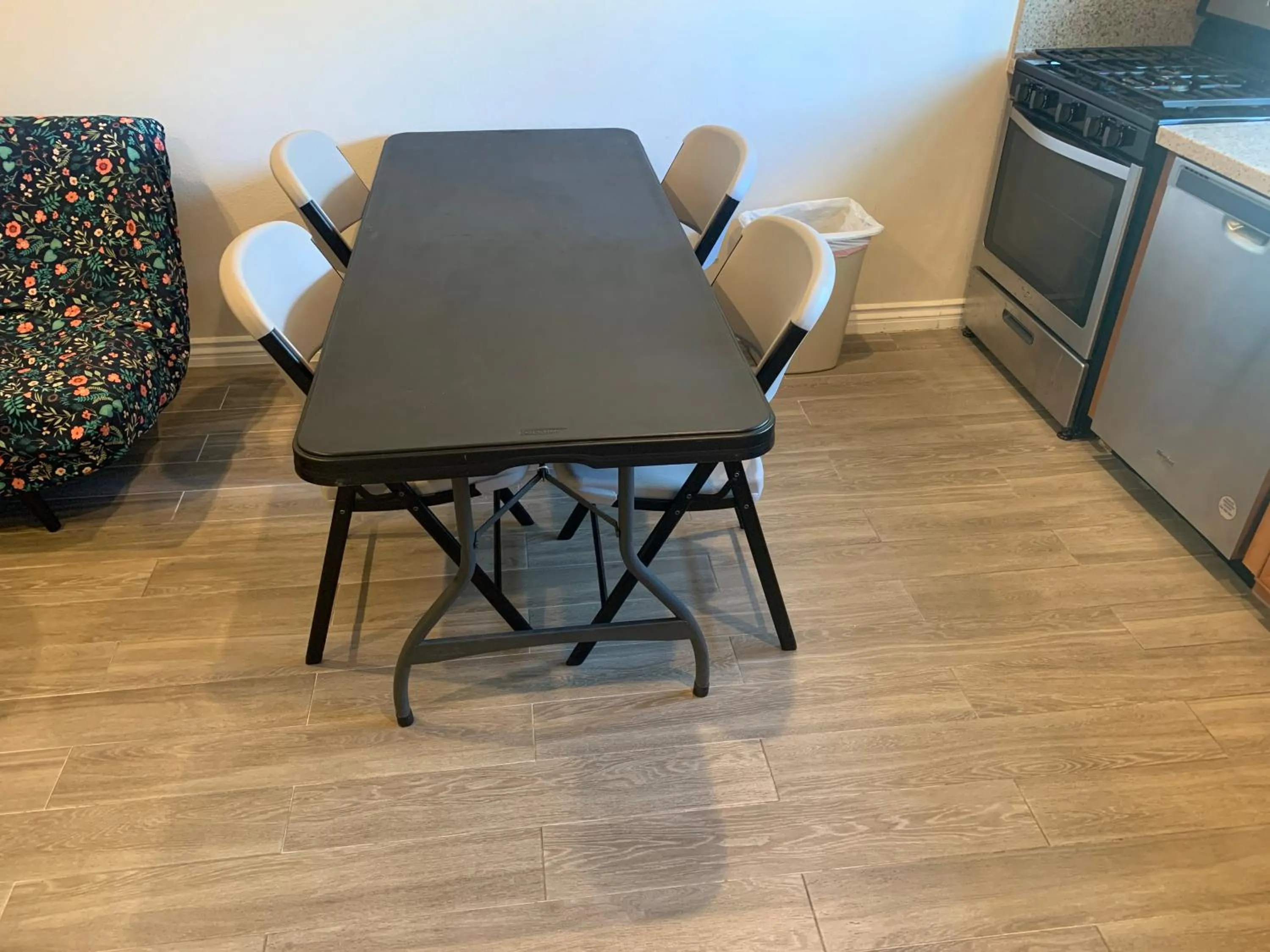 Dining area in High End Triplex with Pool