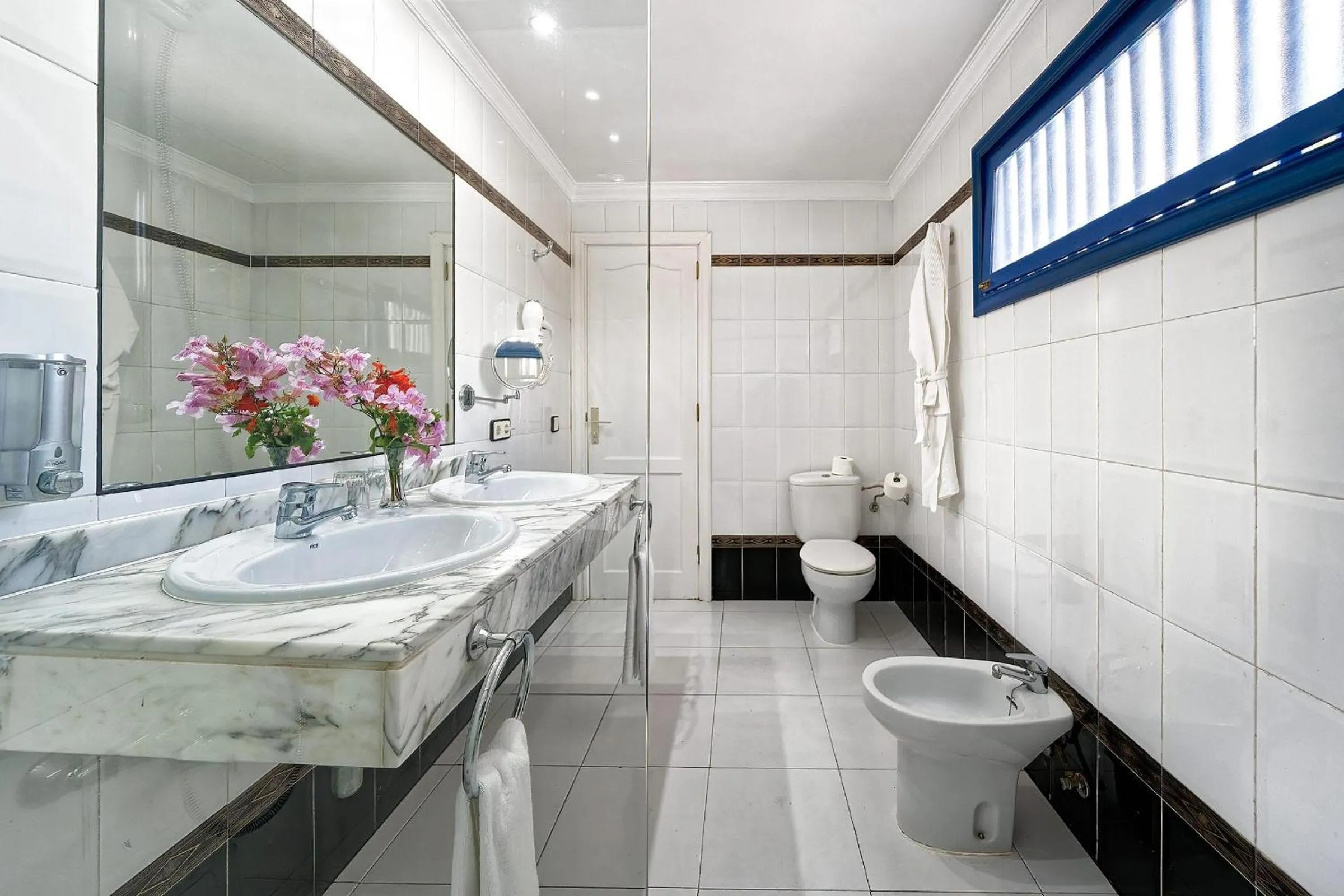 Bathroom in Labranda El Dorado