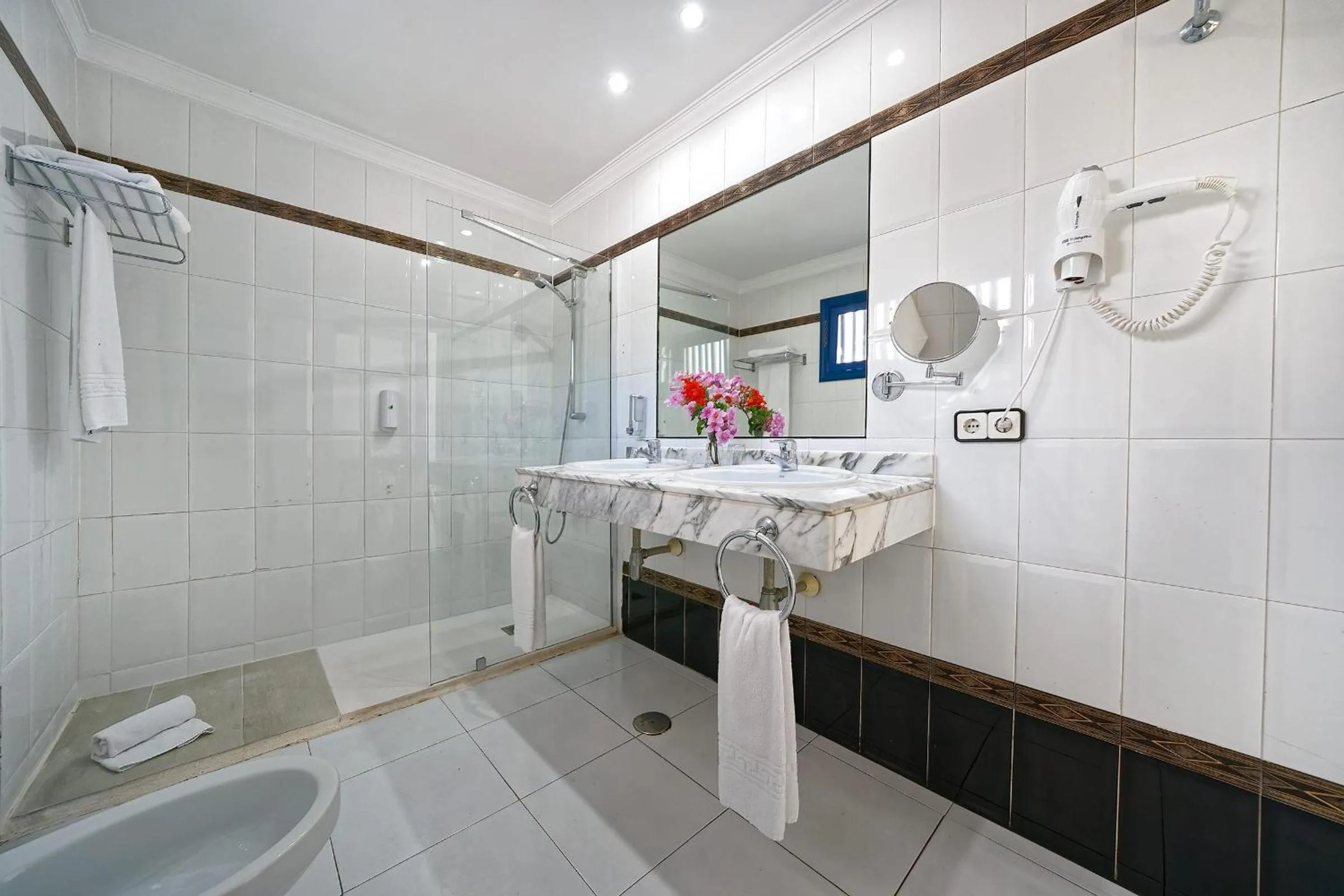 Bathroom in Labranda El Dorado