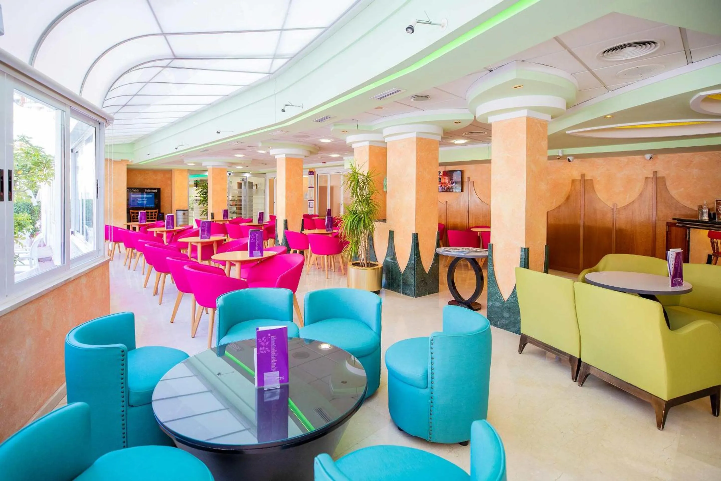 Lounge or bar in Hotel Servigroup Rialto