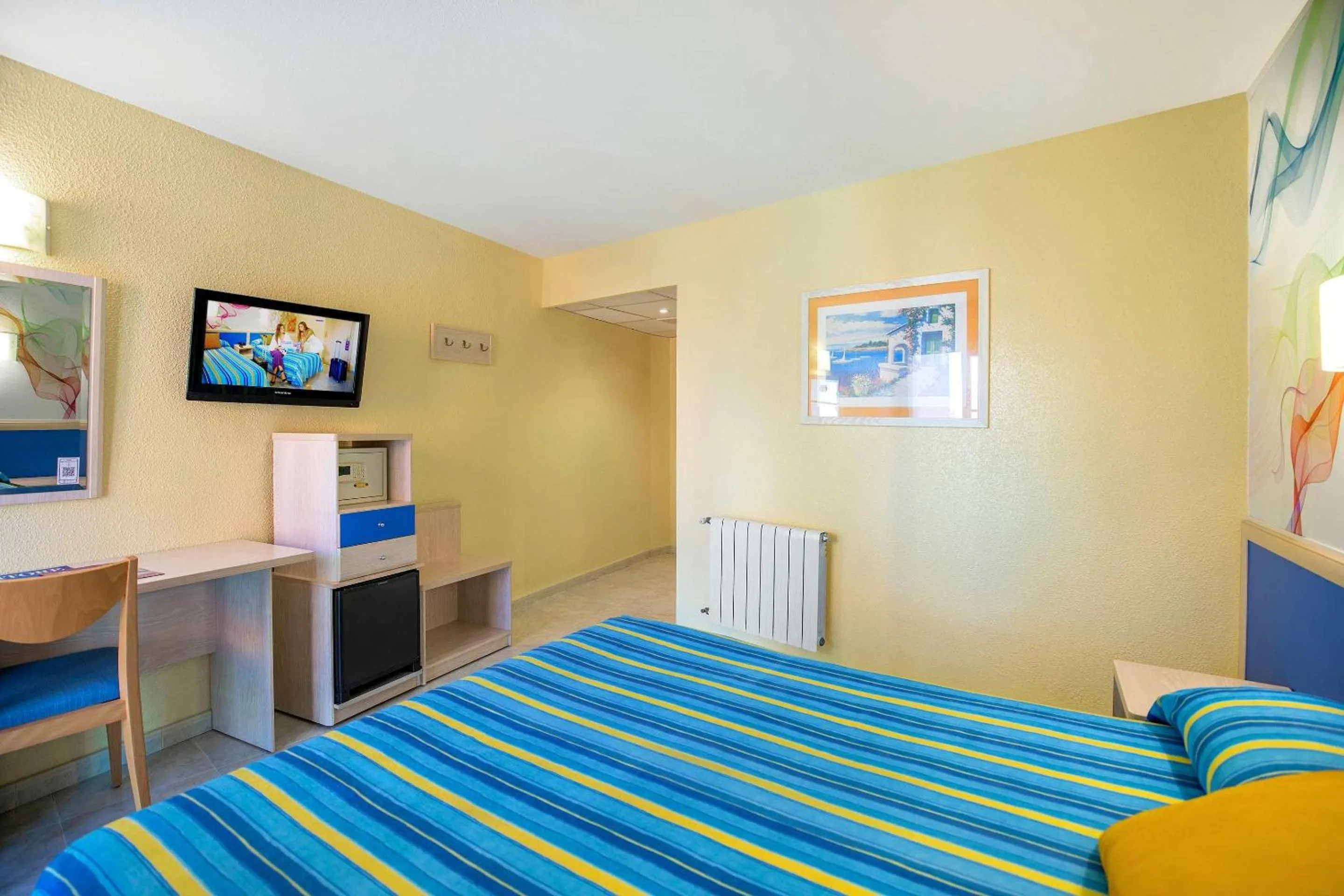 Photo of the whole room, Bed in Hotel Servigroup Rialto