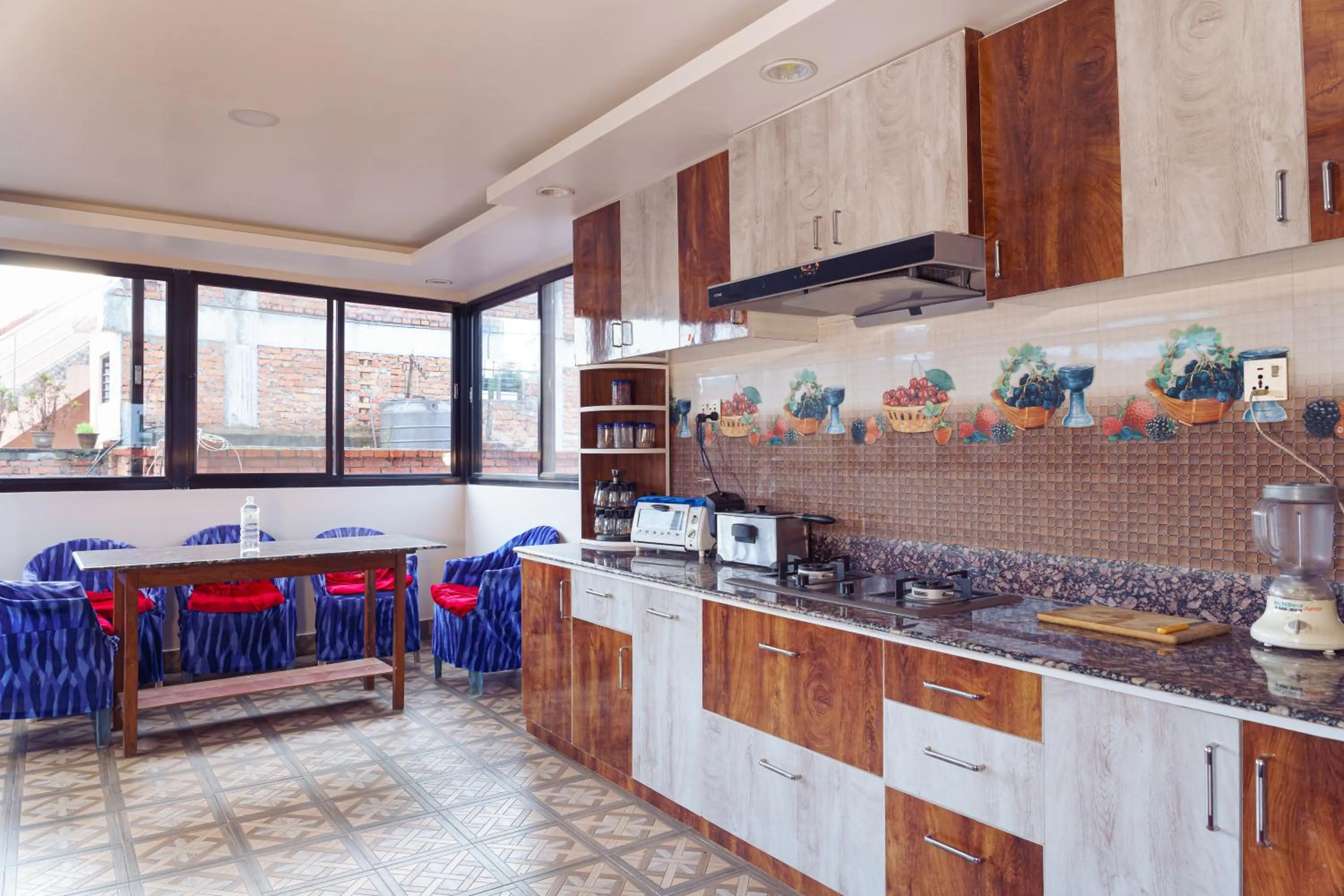 Kitchen or kitchenette in Sweet Inn