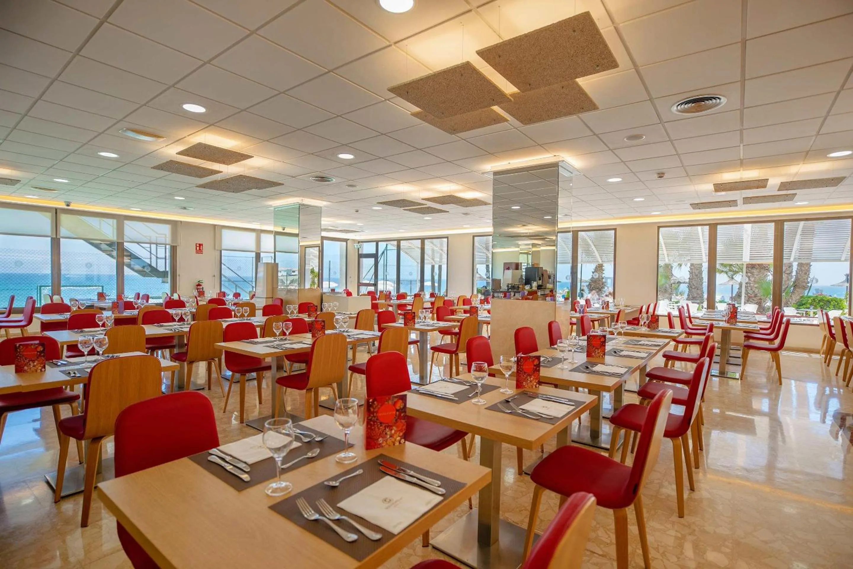 Restaurant/places to eat in Hotel Servigroup La Zenia 4 Sup