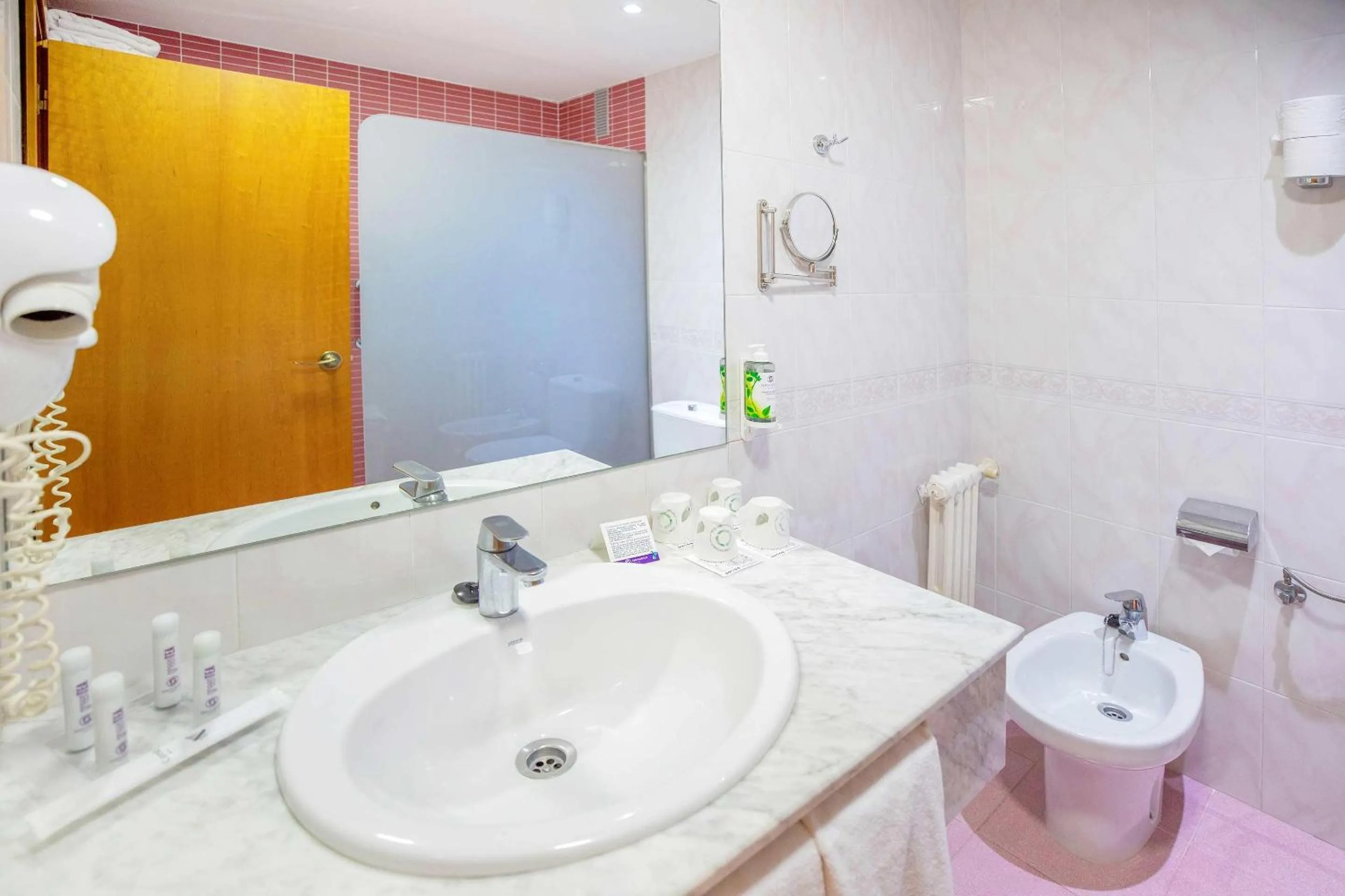 Bathroom in Hotel Servigroup La Zenia 4 Sup