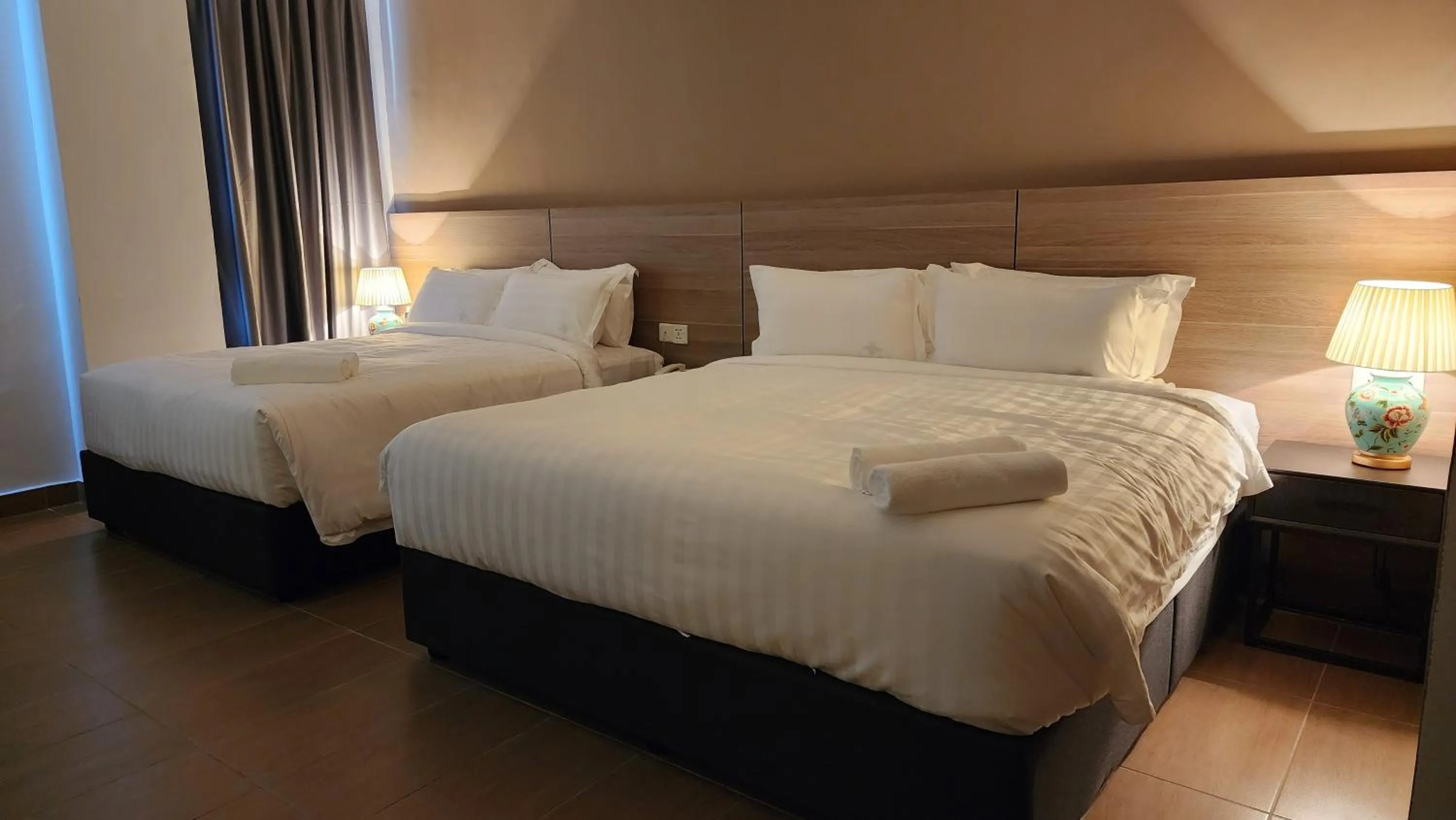 Bed in Yu Hotel Chinatown