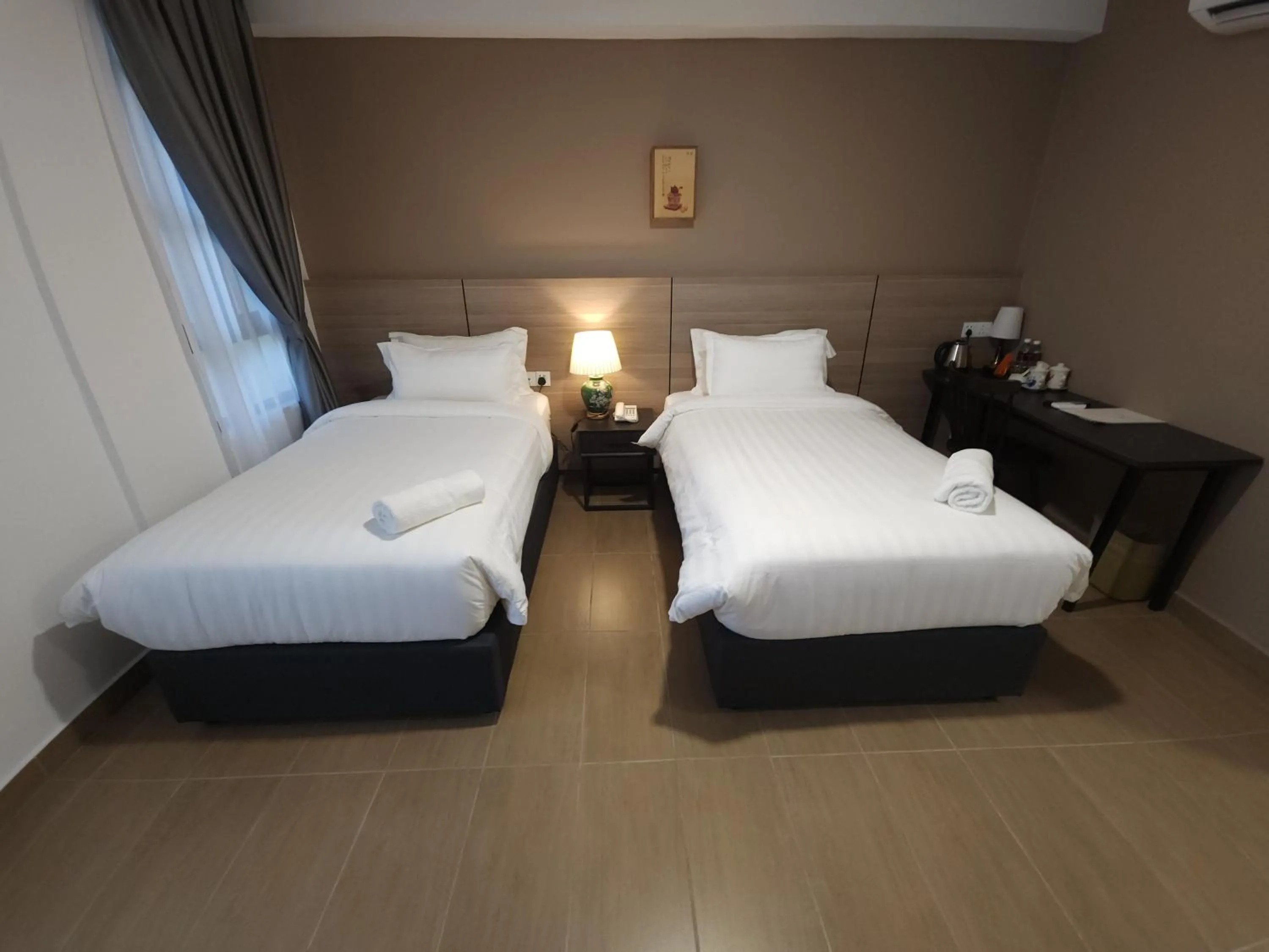 Bed in Yu Hotel Chinatown