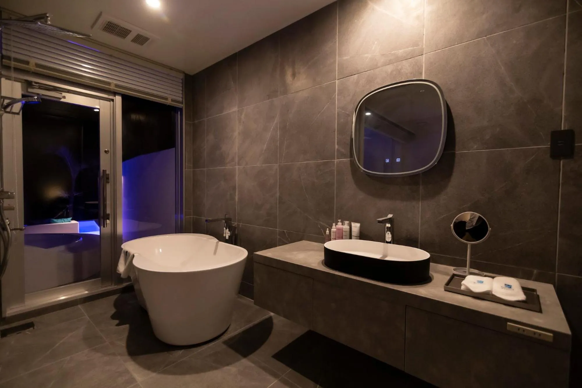 Bathroom in Ronsard Resort IRABU