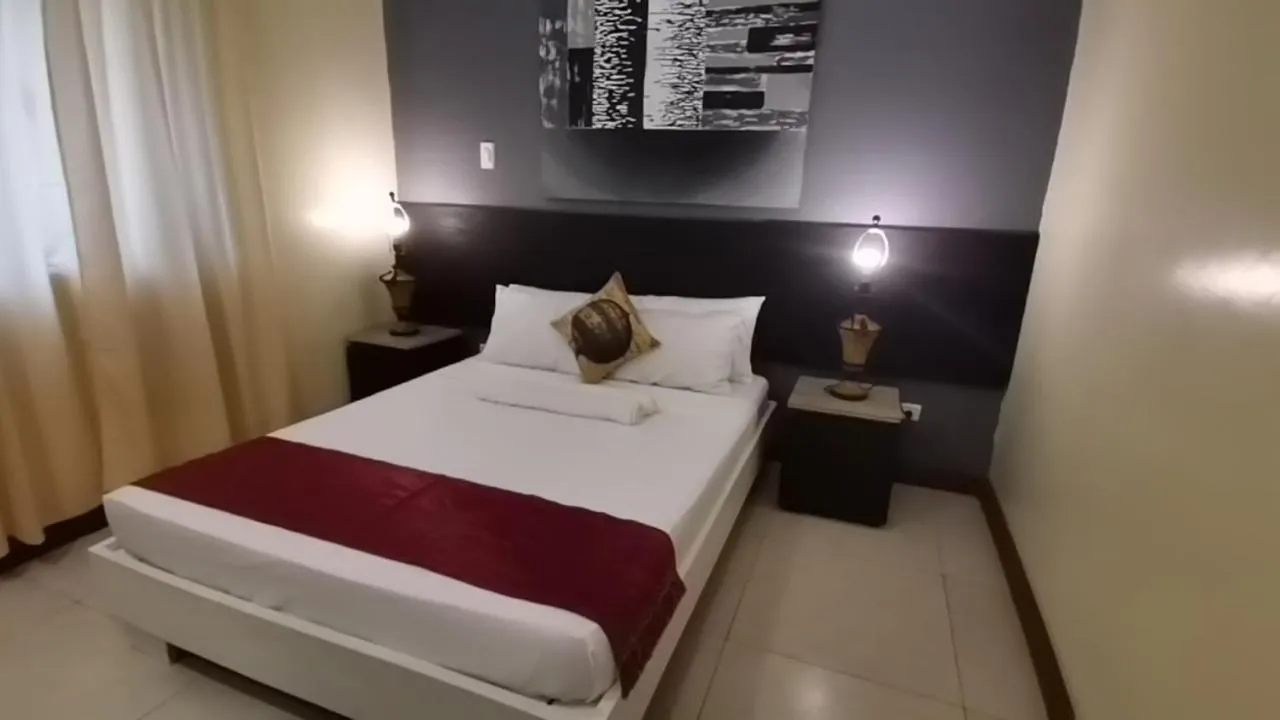 Coron town travellers inn