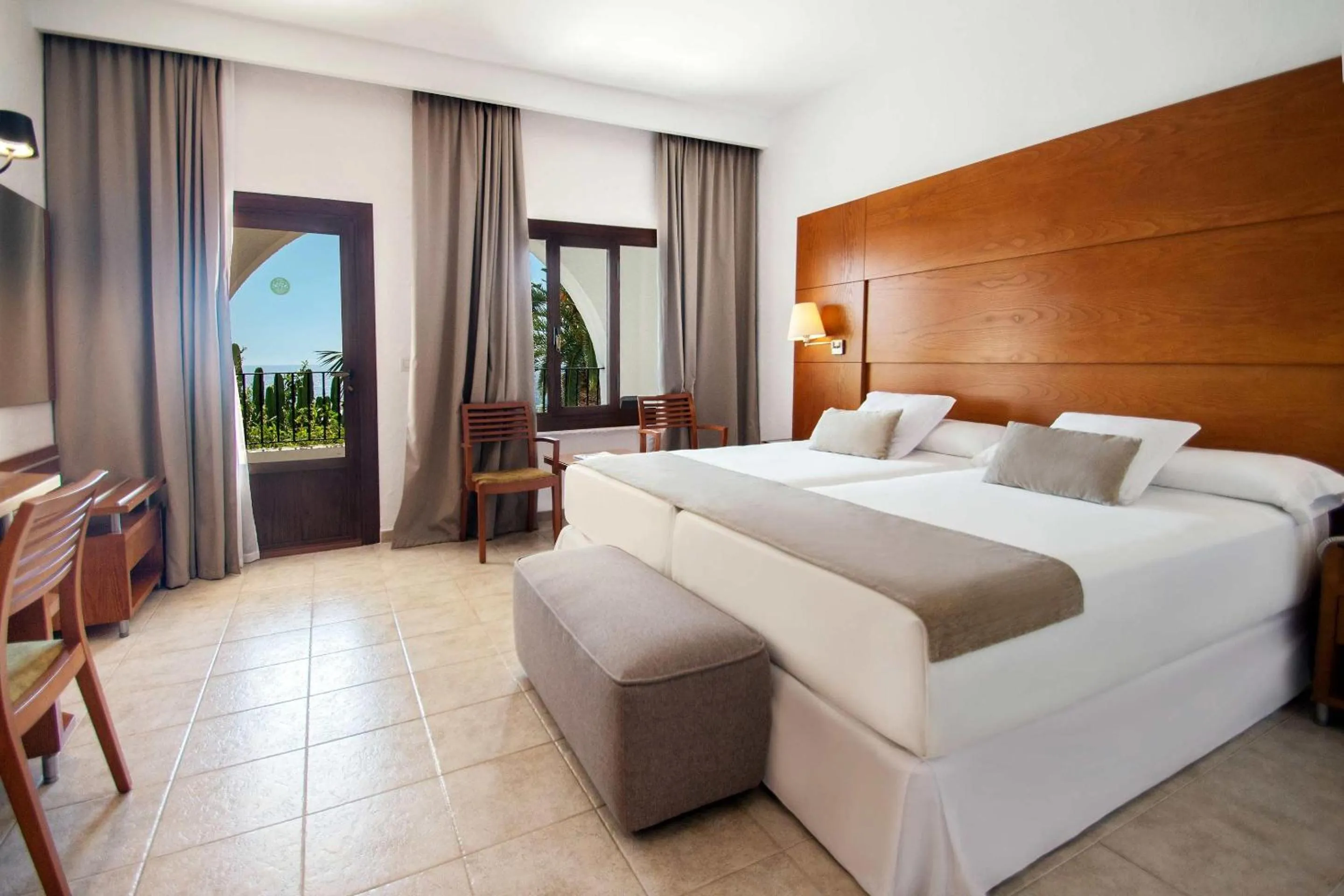 Photo of the whole room, Bed in Hotel Servigroup Montíboli