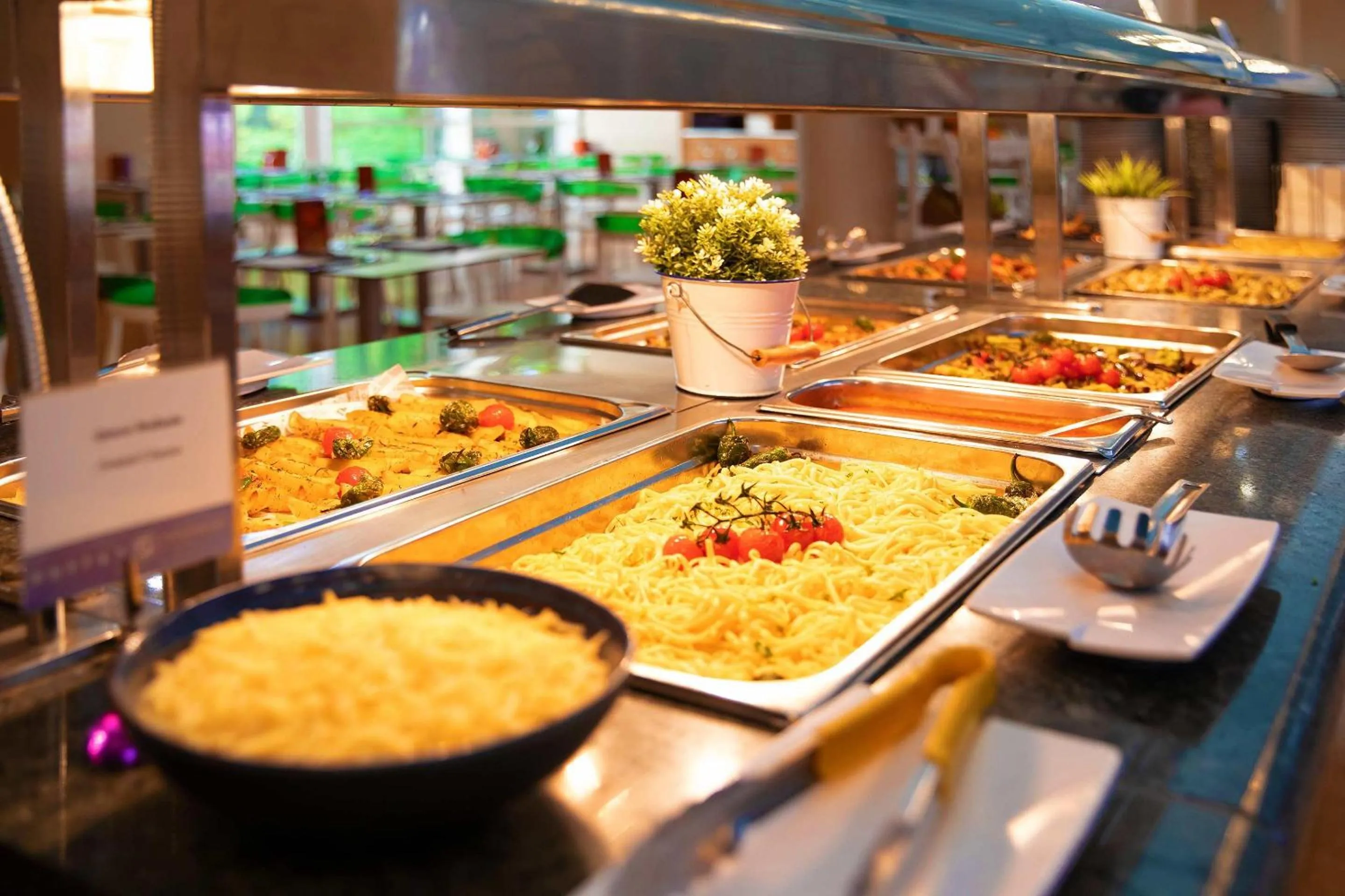 Restaurant/places to eat in Hotel Servigroup Marina Playa