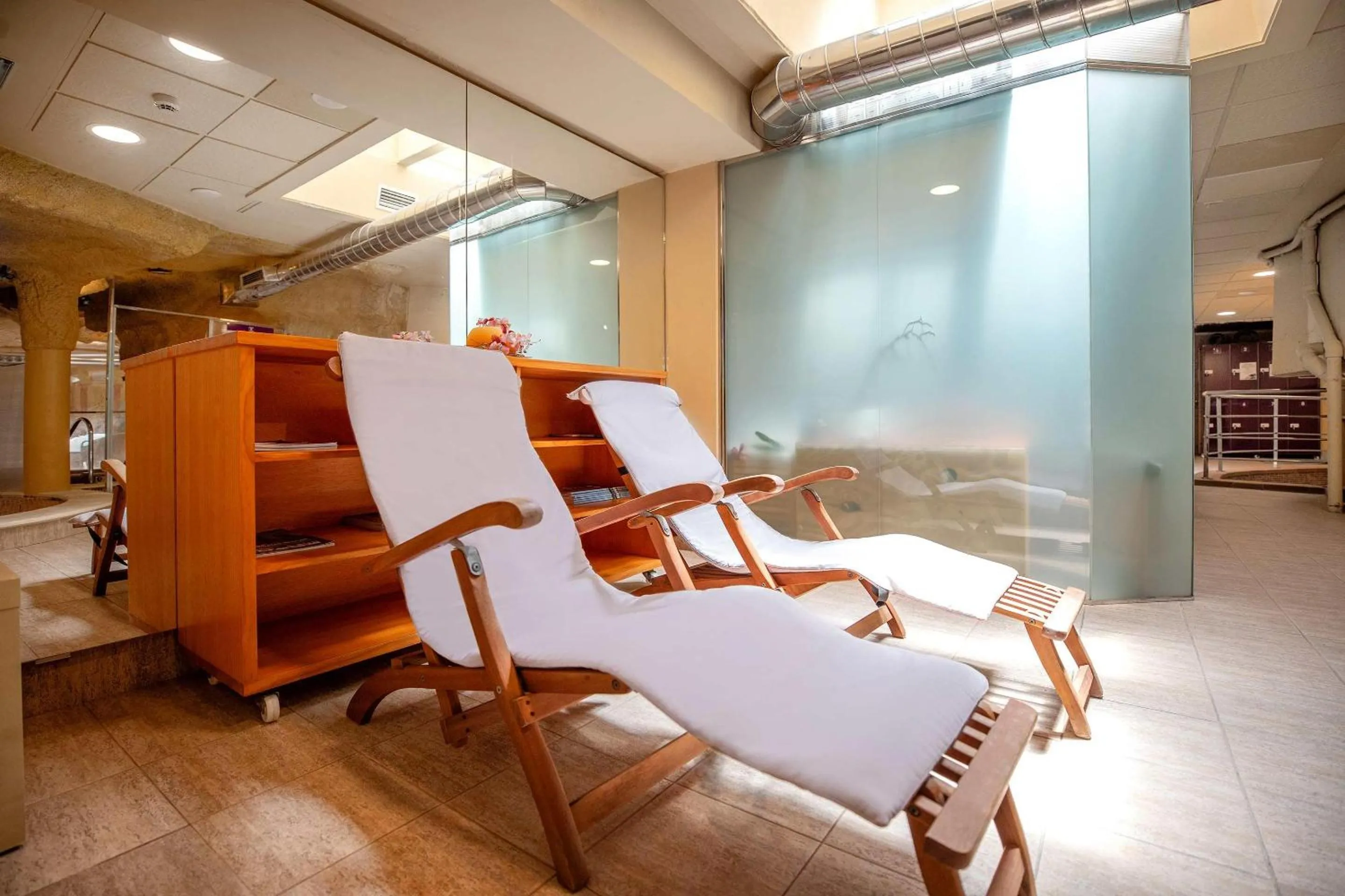 Spa and wellness centre/facilities in Hotel Servigroup Diplomatic 4 Sup