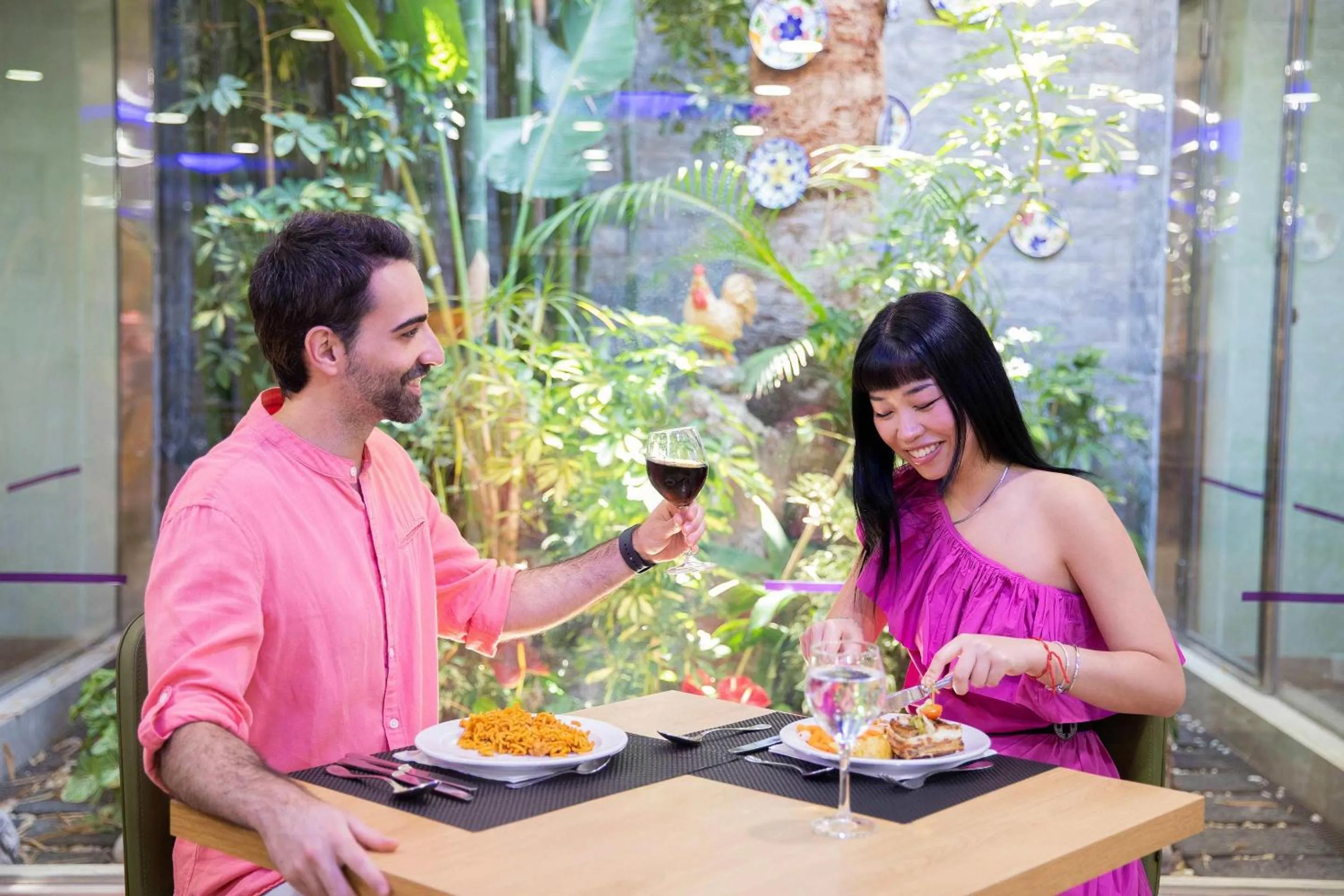 Restaurant/places to eat in Hotel Servigroup Diplomatic 4 Sup