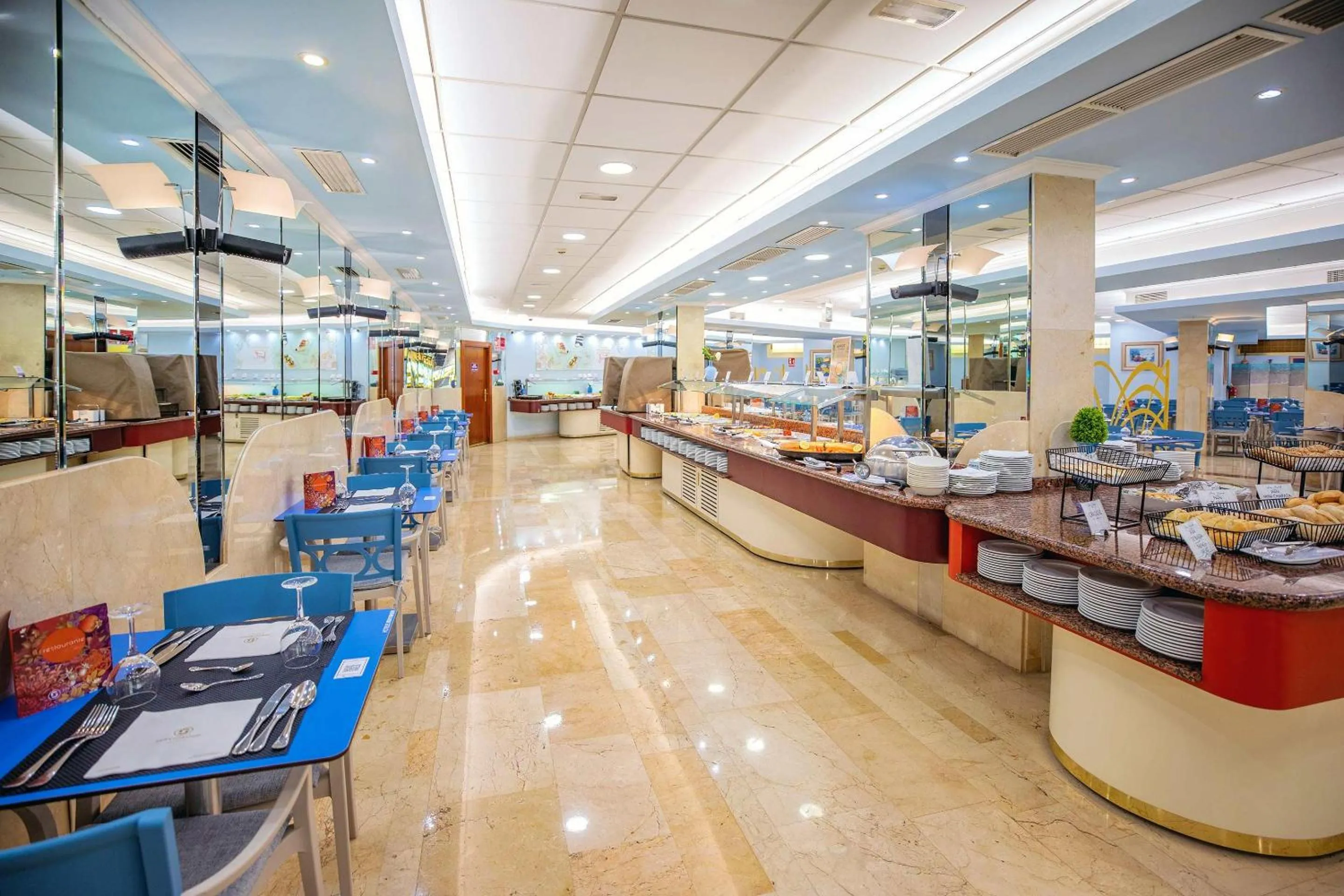 Restaurant/places to eat in Hotel Servigroup Castilla