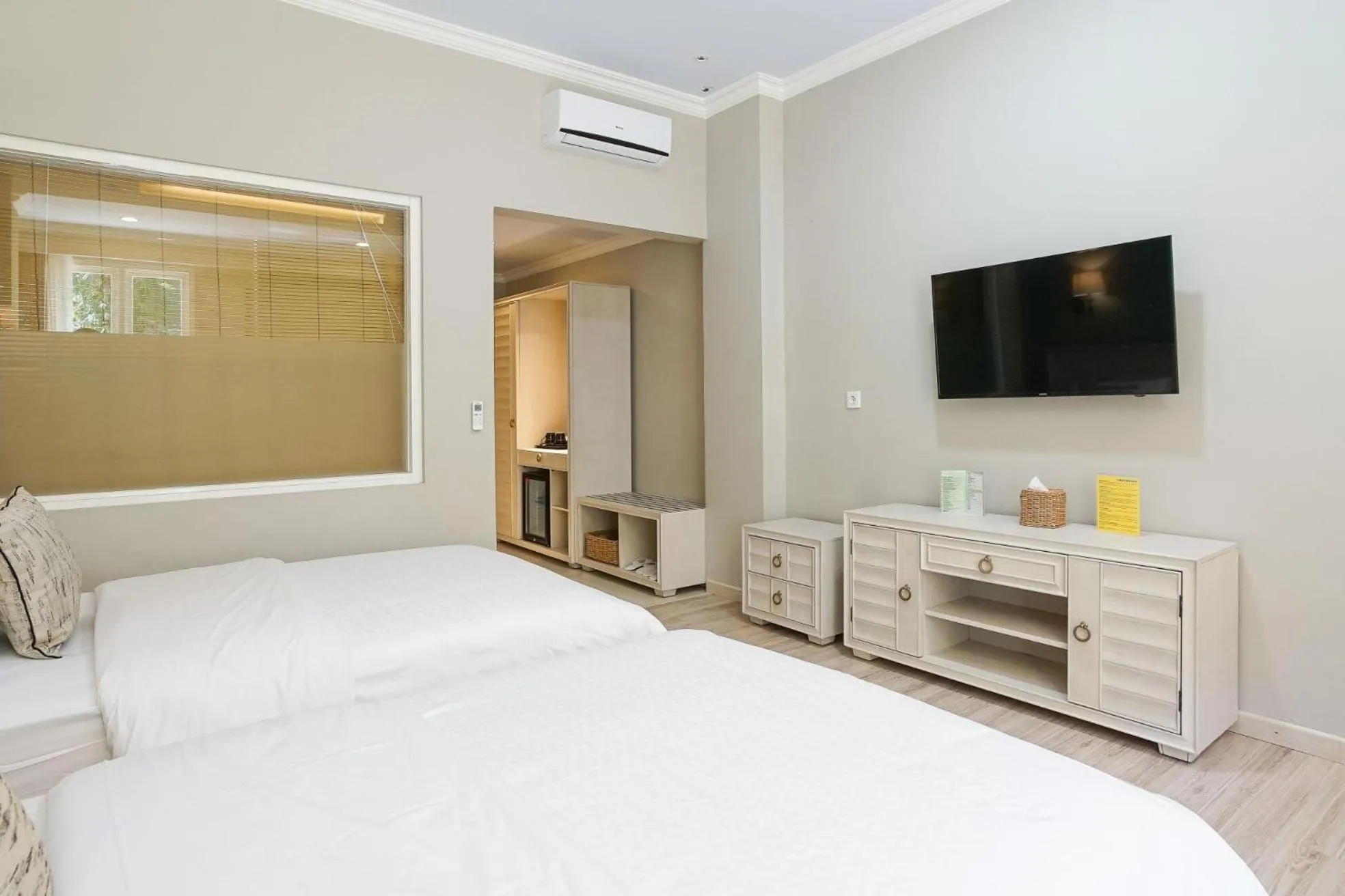 Bedroom, Bed in Hotel Villa Emitta