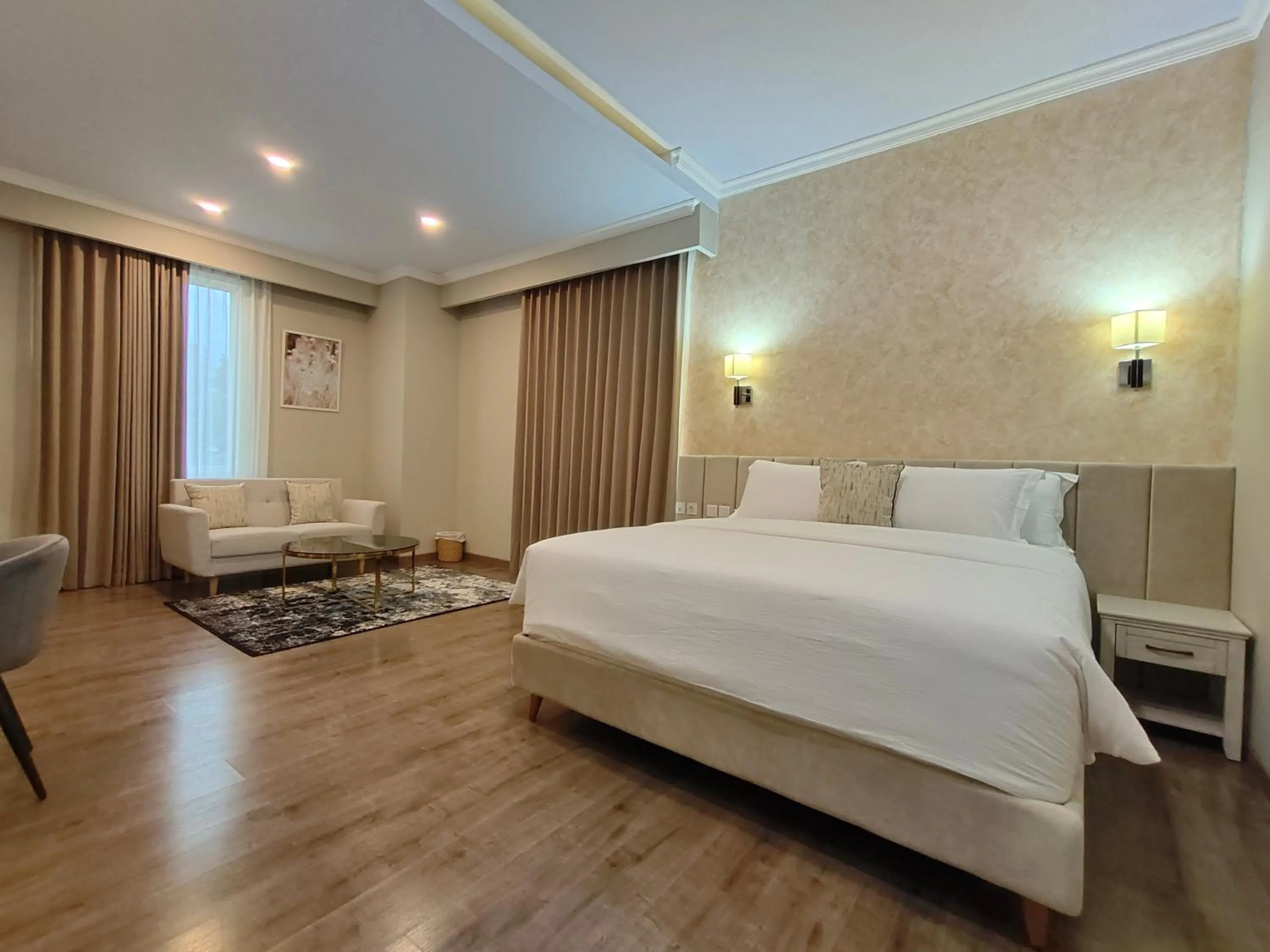 Bedroom, Bed in Hotel Villa Emitta