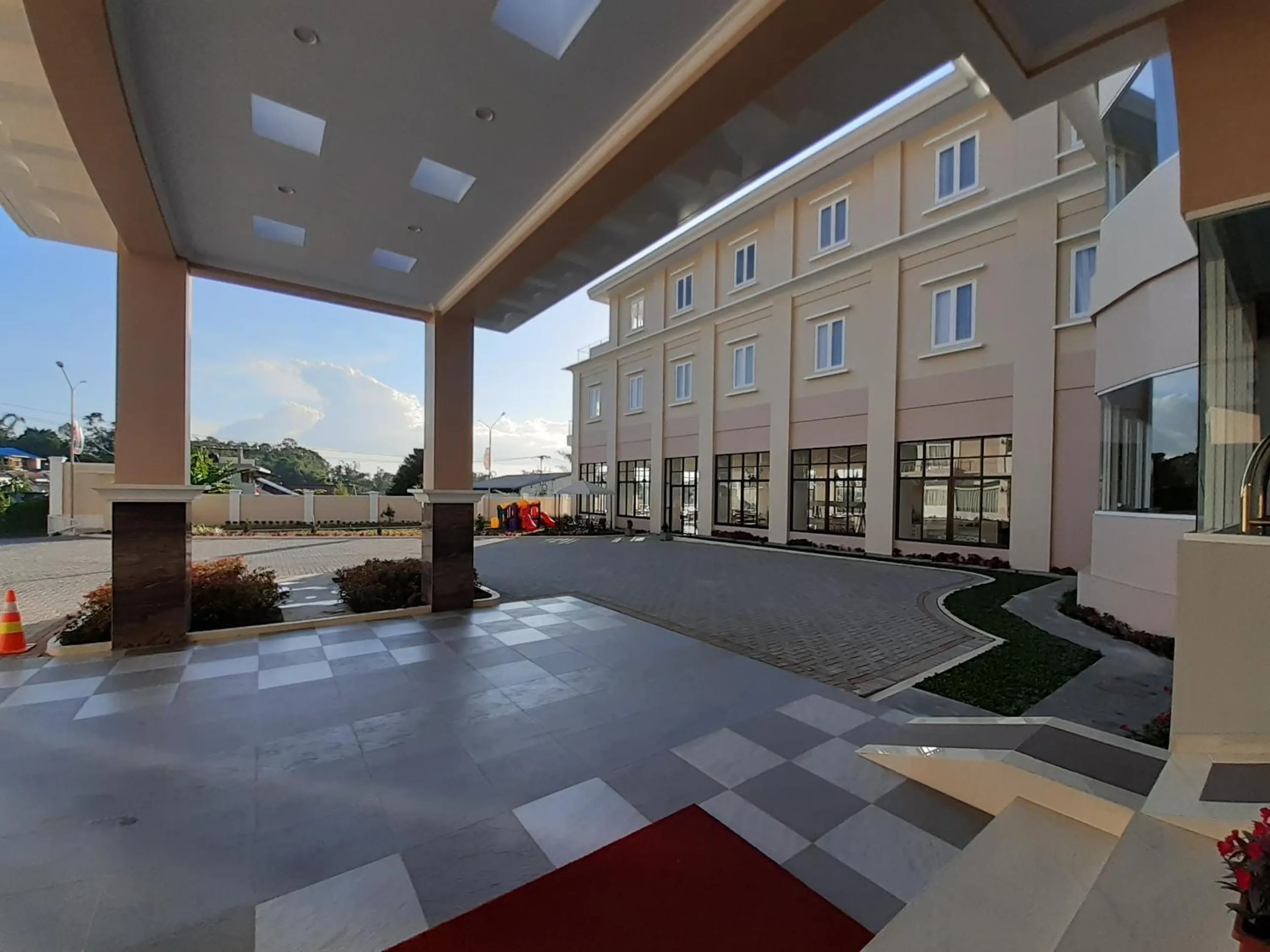 Property building in Hotel Villa Emitta