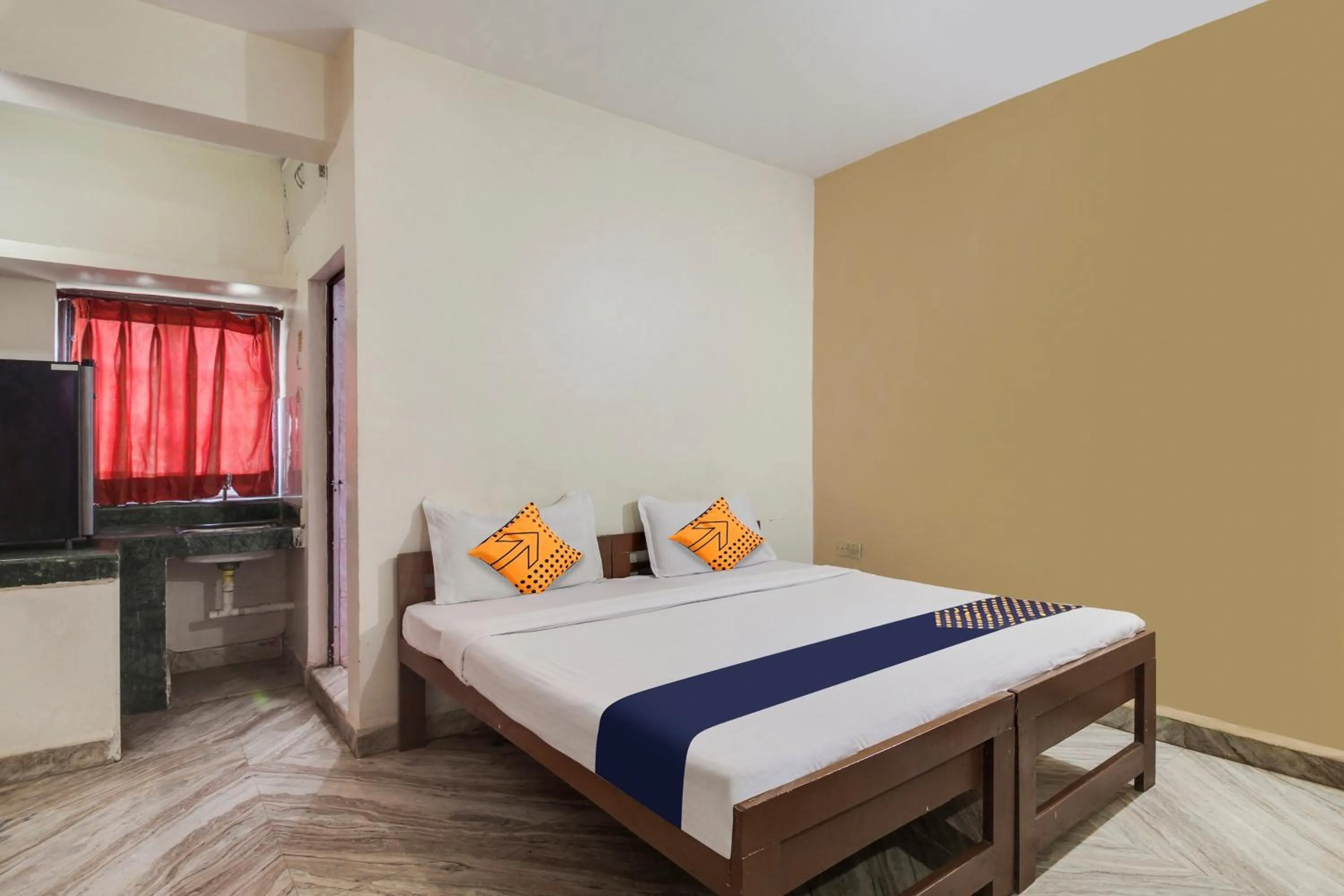 Bedroom, Bed in SPOT ON S.k Guest House