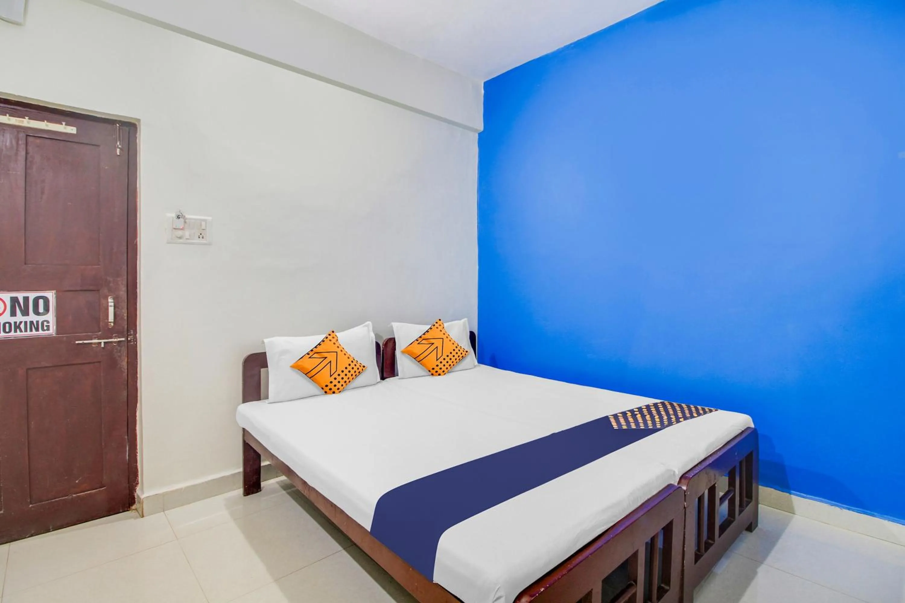 Bedroom, Bed in SPOT ON S.k Guest House