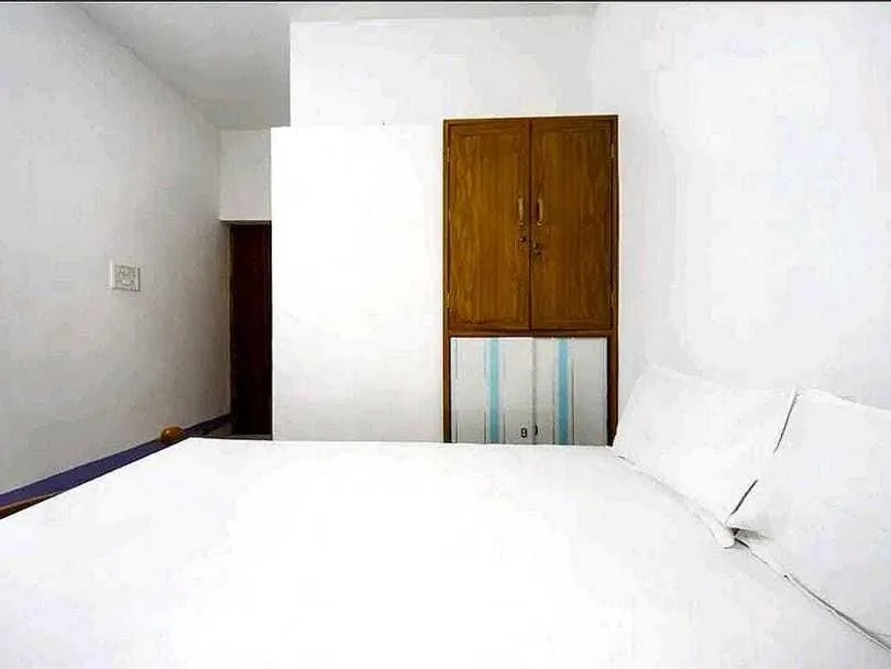 Bedroom in Hotel O SHAPPY INN KOYAMBEDU