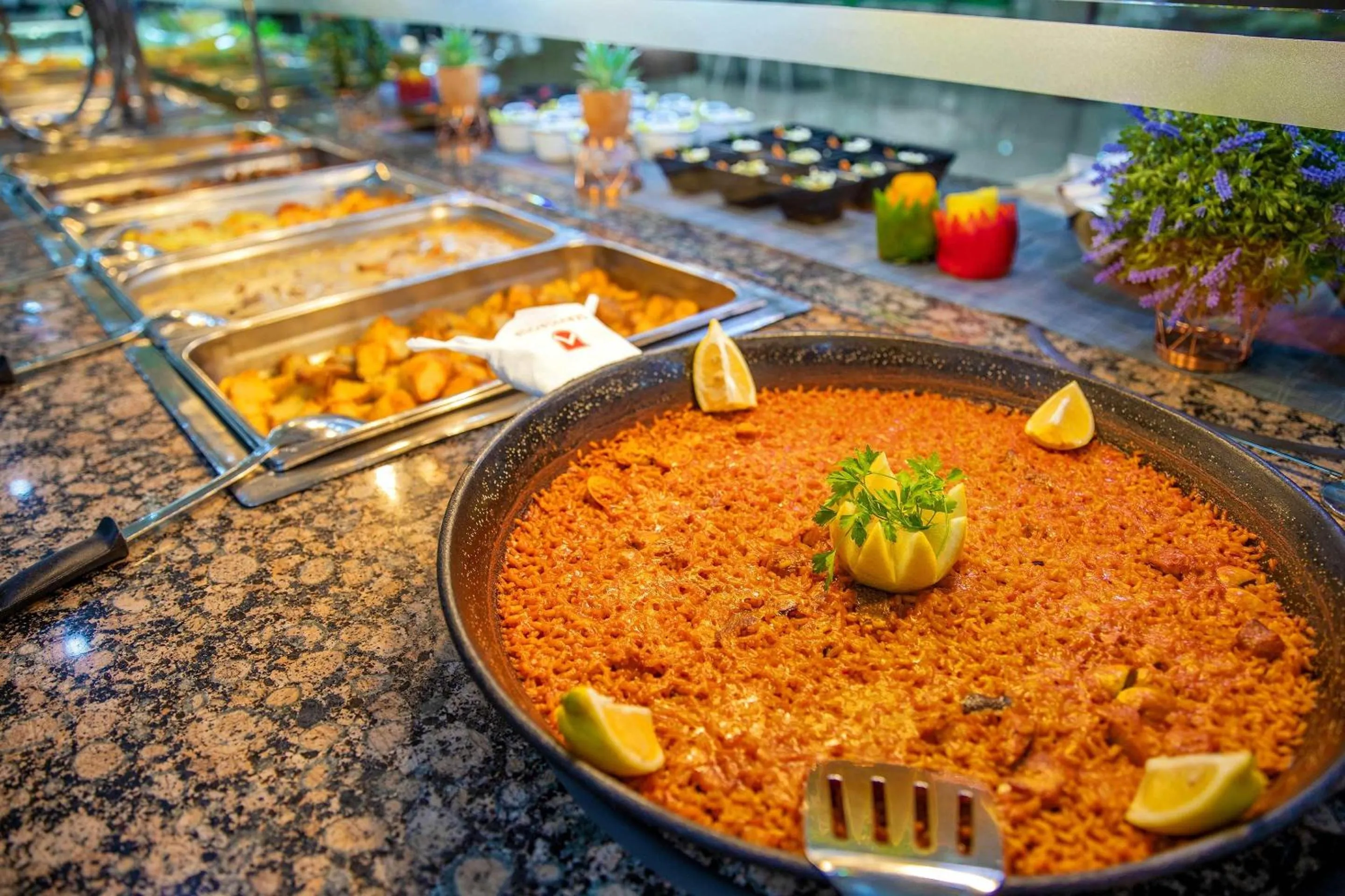 Restaurant/places to eat in Hotel Servigroup Calypso