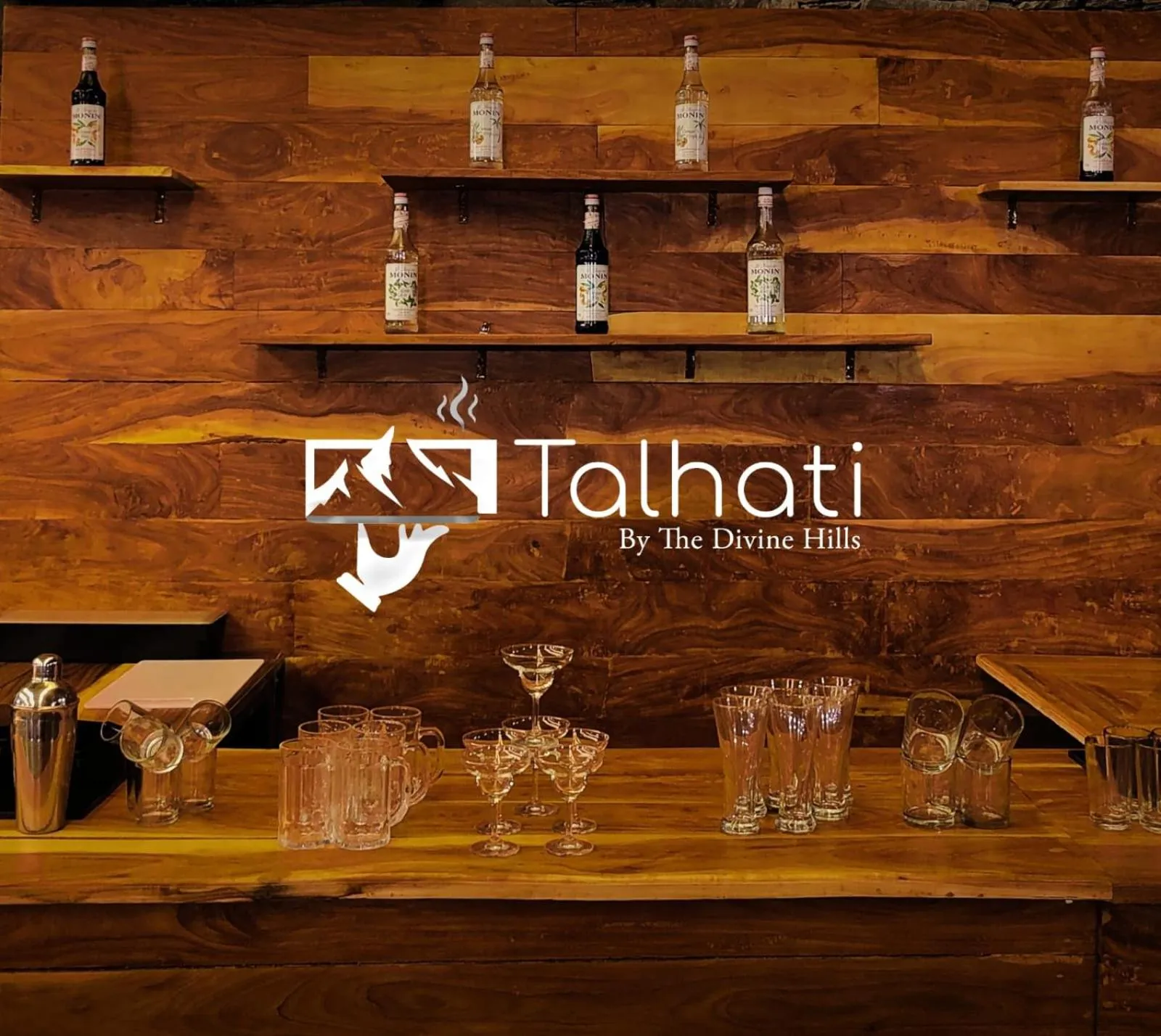 Restaurant/places to eat in The Divine Hills Resort