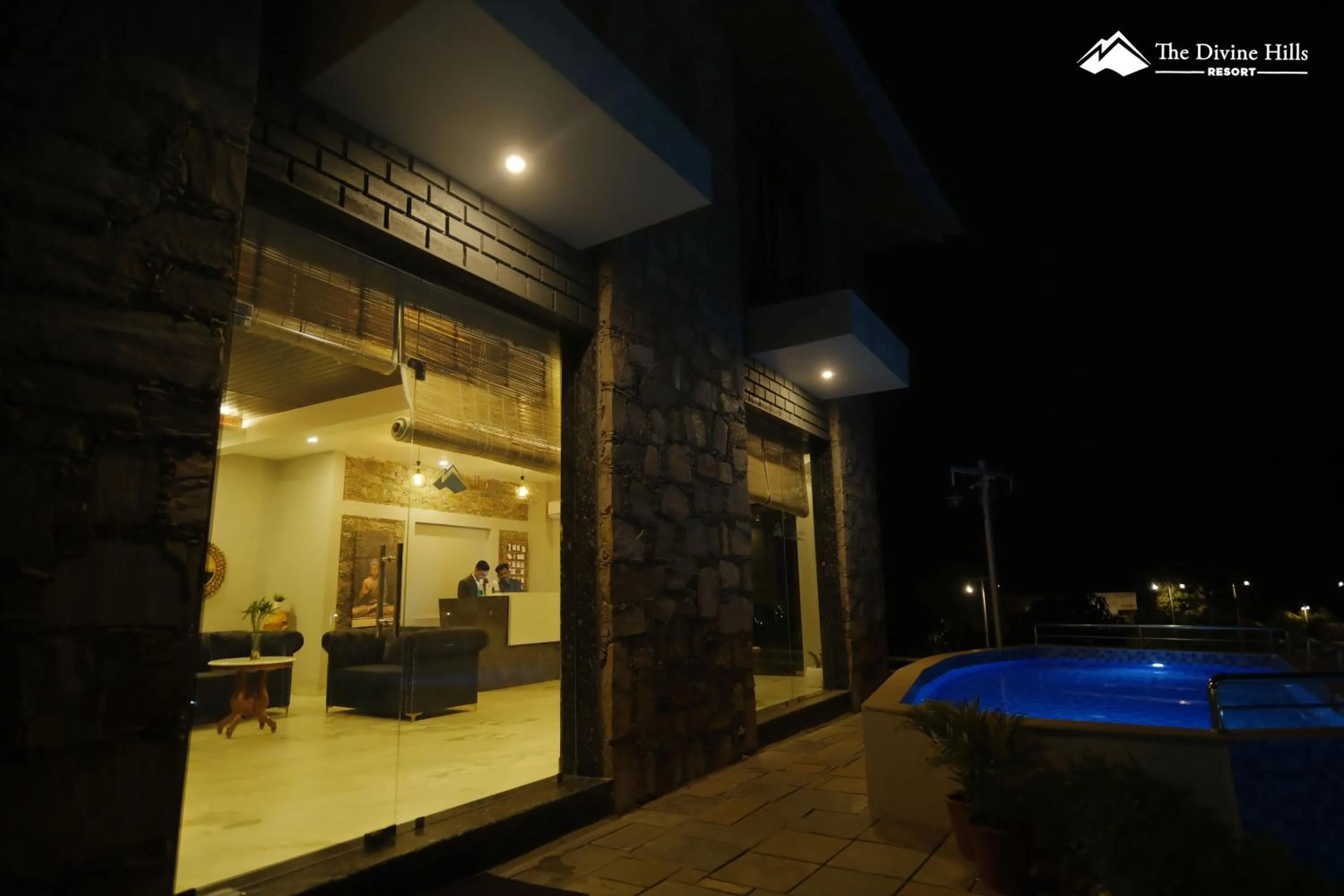 Lobby or reception, Swimming Pool in The Divine Hills Resort