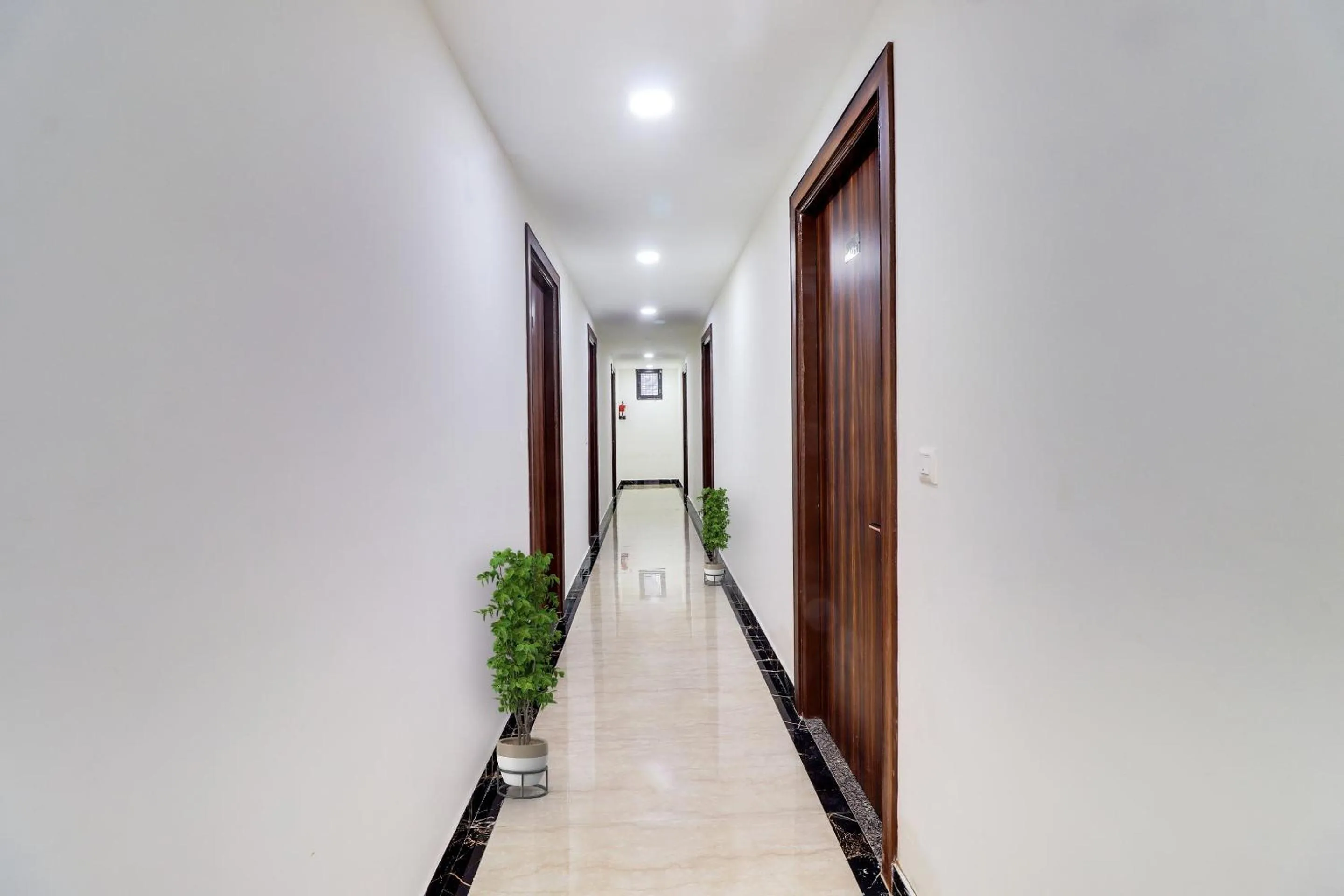 Lobby or reception in Hotel O Golden Grand