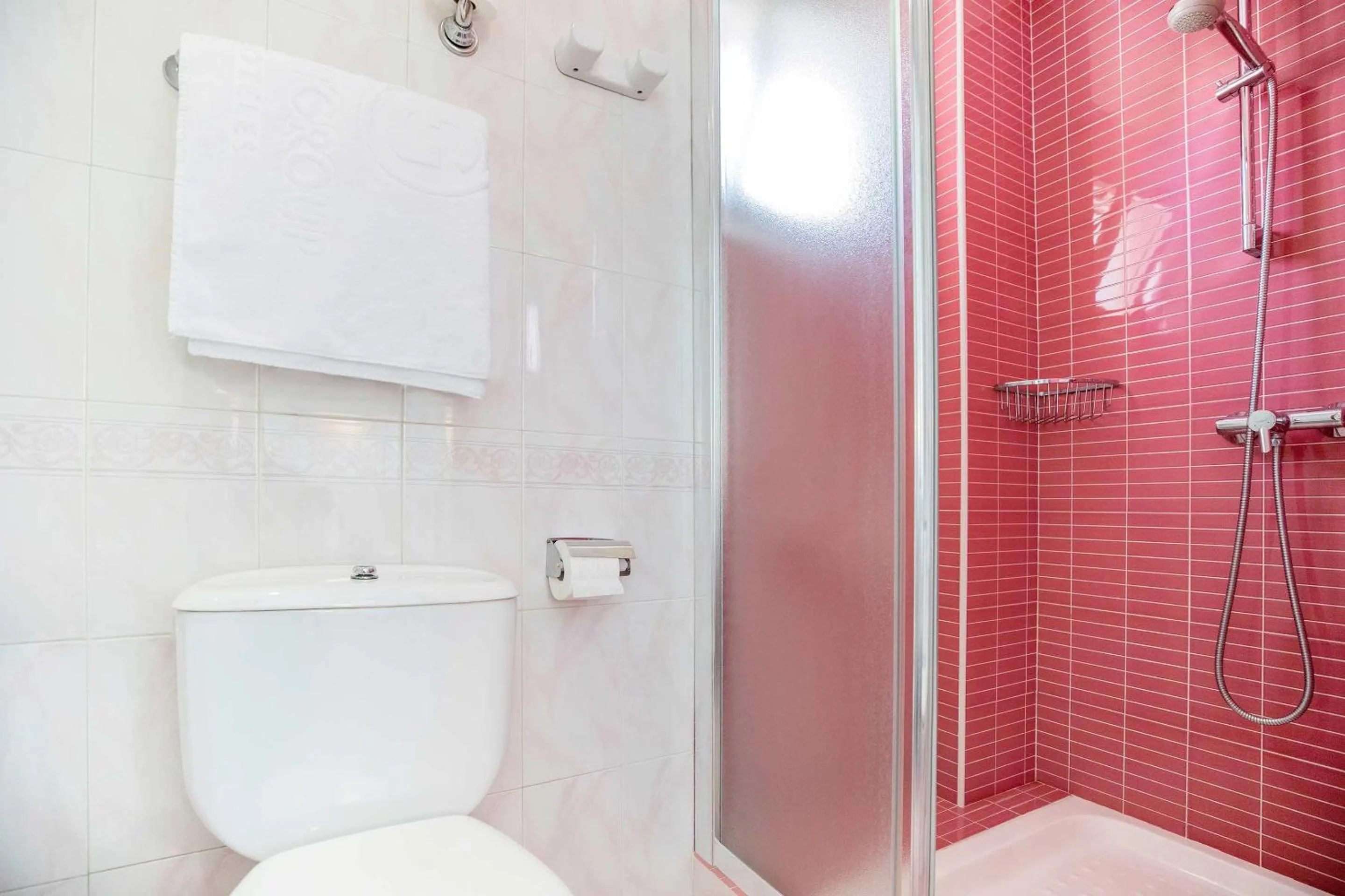 Bathroom in Hotel Servigroup Venus