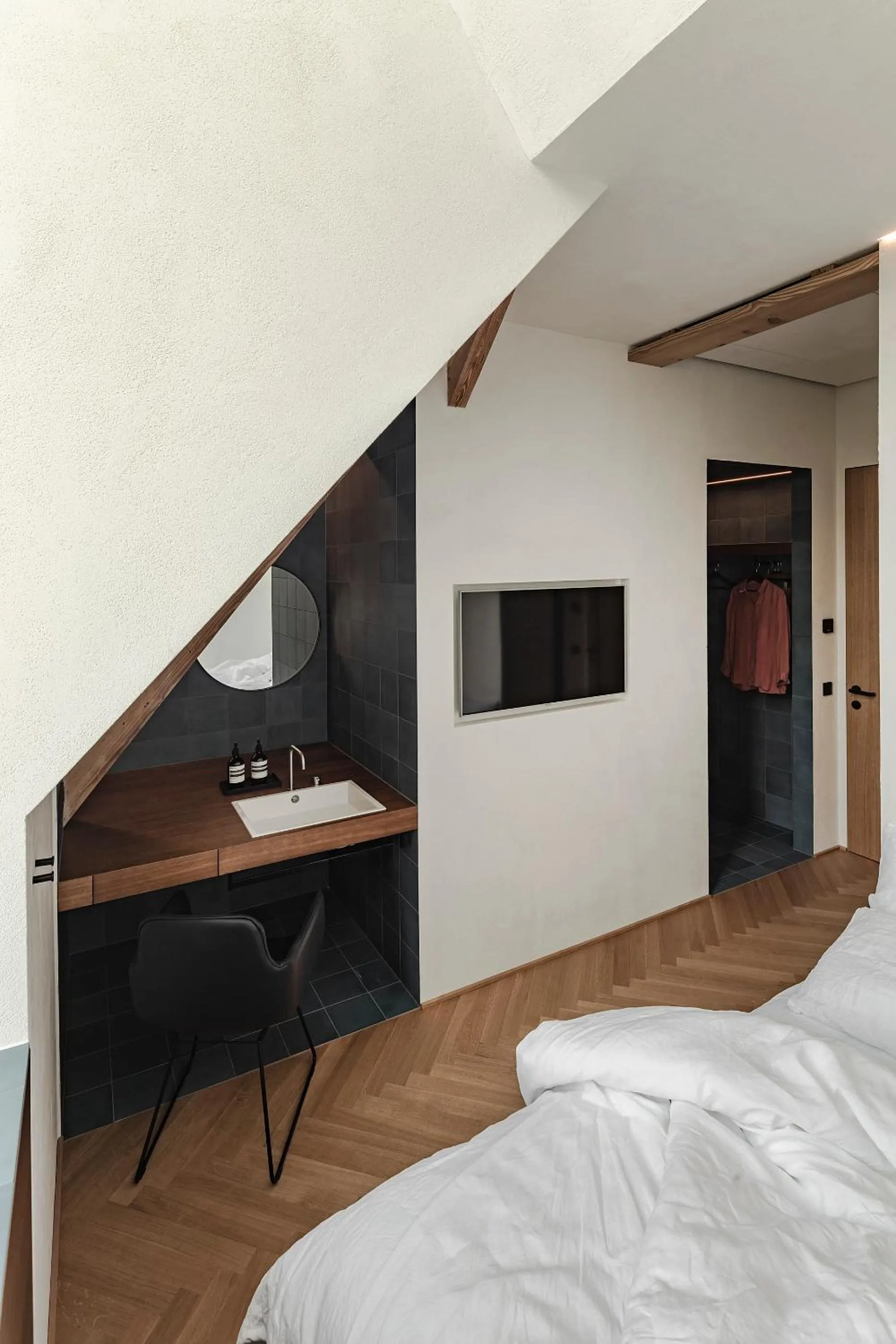 Bed in Lukas Kapeller Hotel und Restaurant