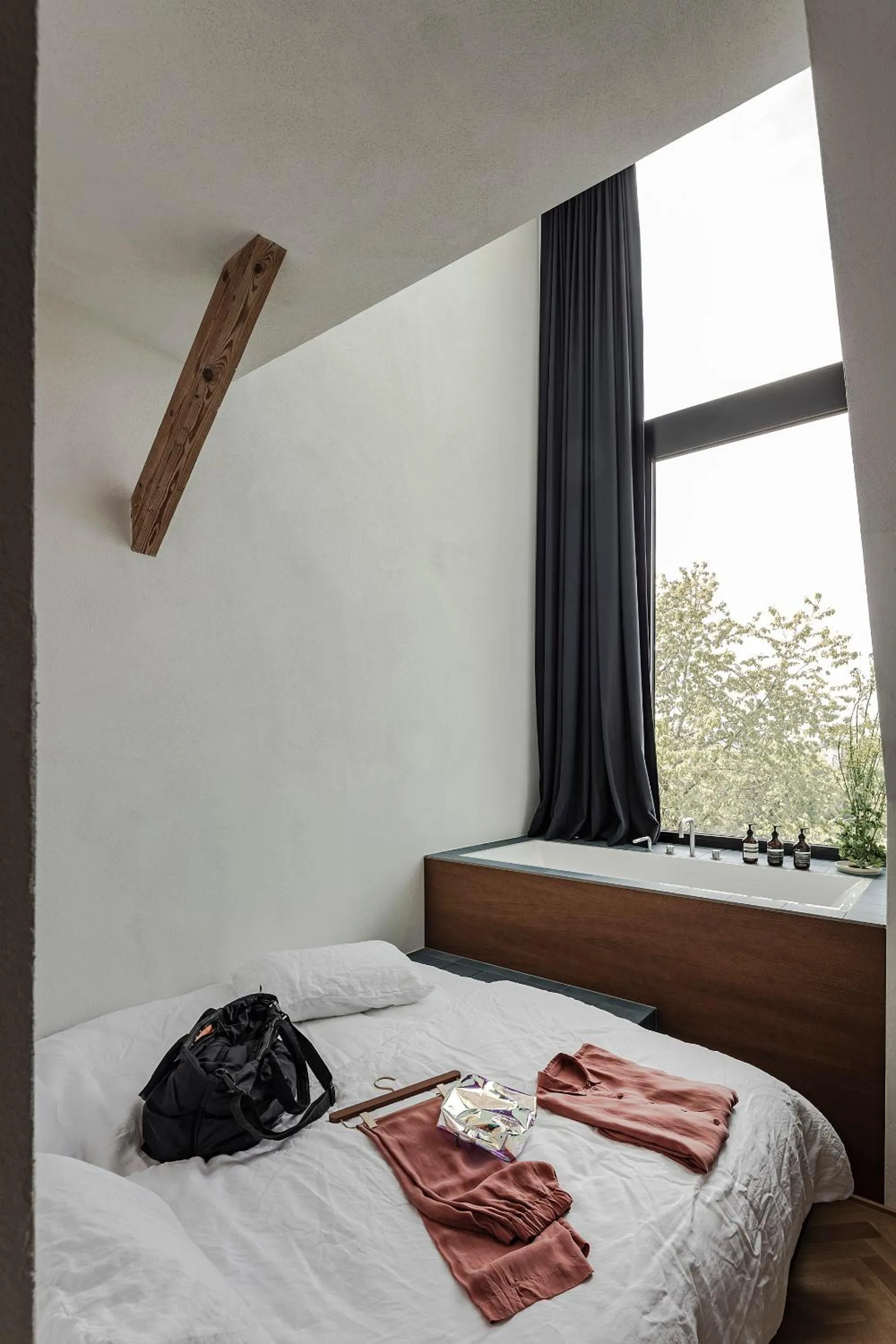 Bed in Lukas Kapeller Hotel und Restaurant