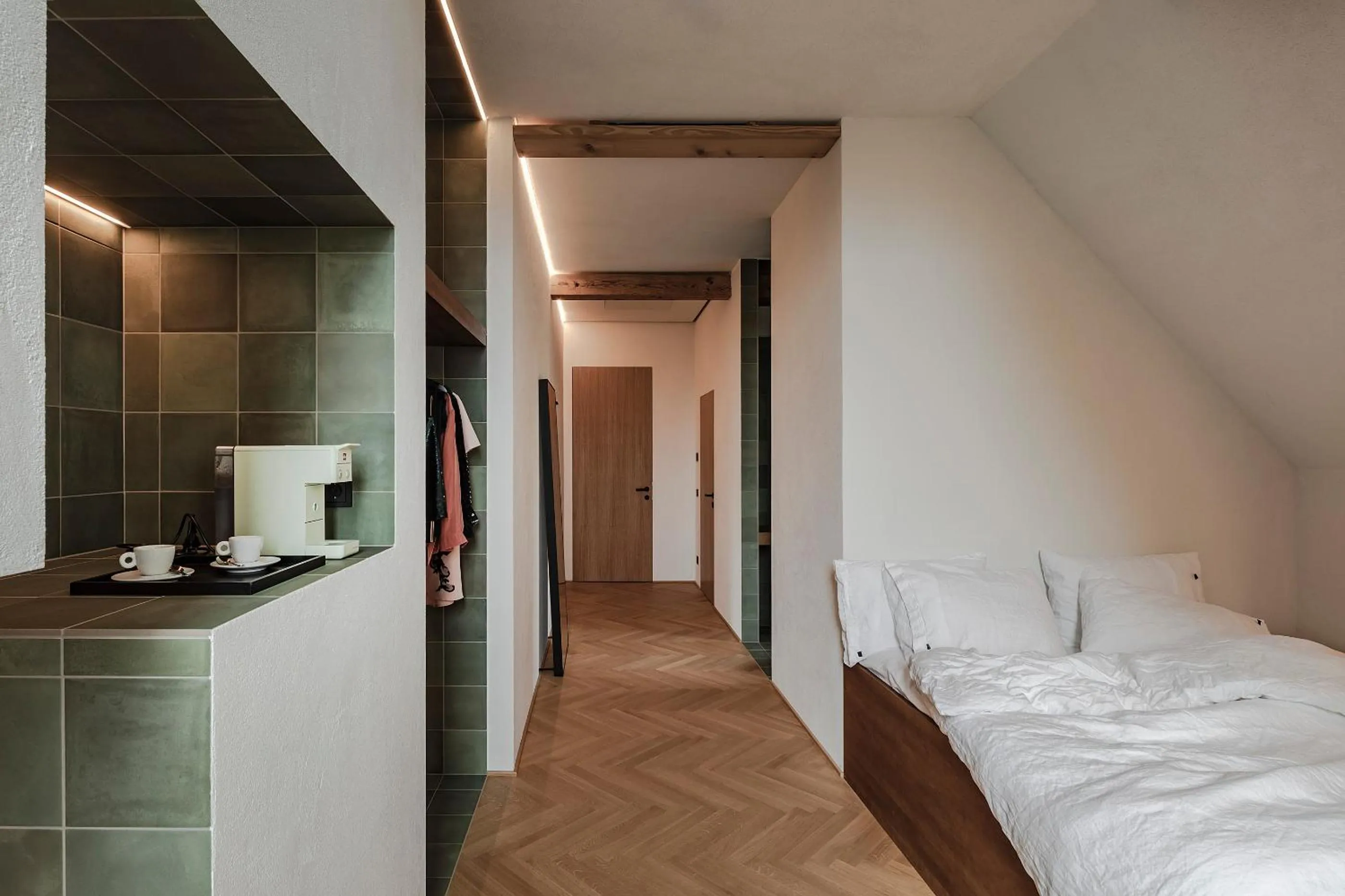 Bed in Lukas Kapeller Hotel und Restaurant