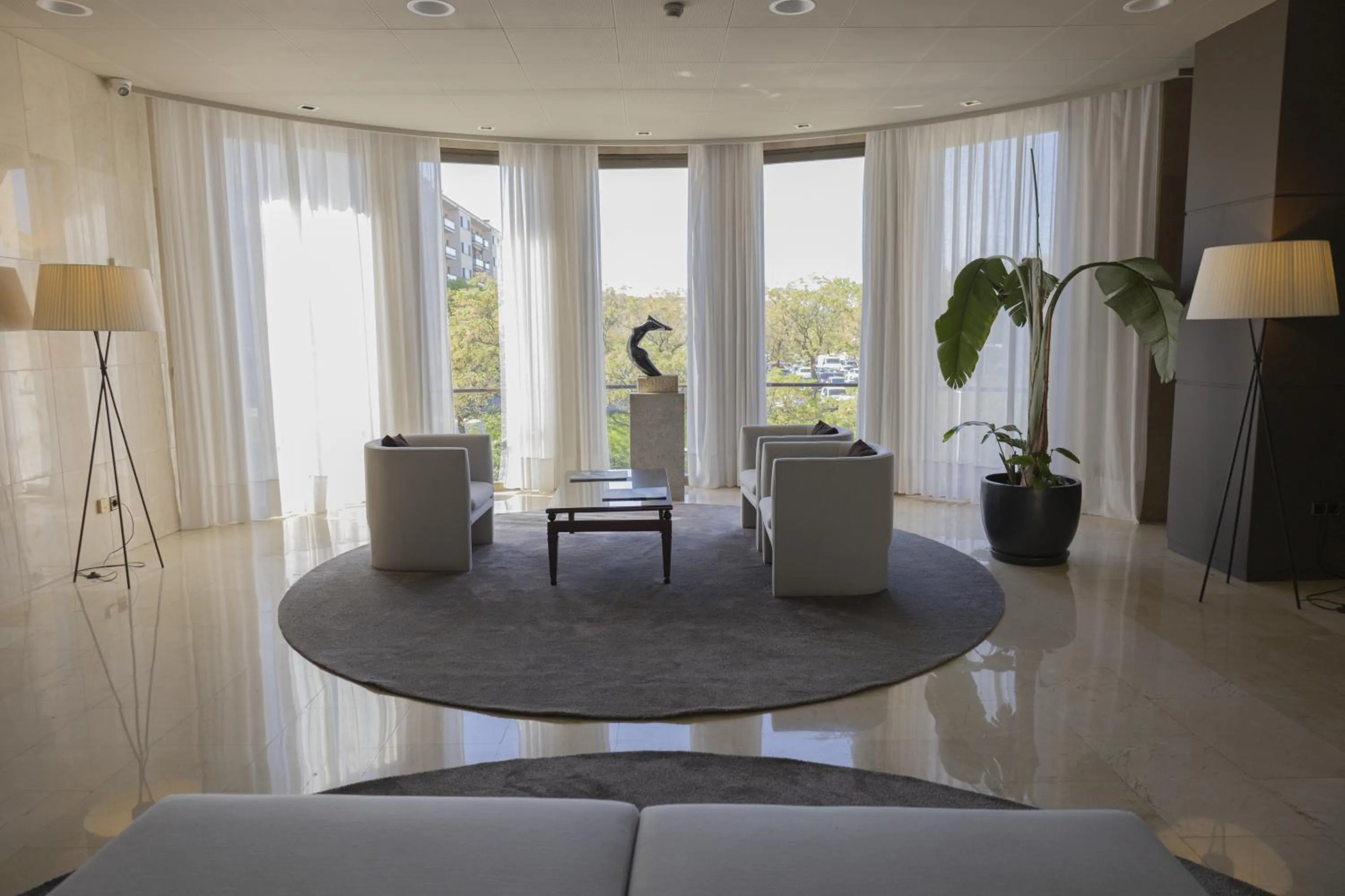 Communal lounge/ TV room in Best Western Premier CMC Girona