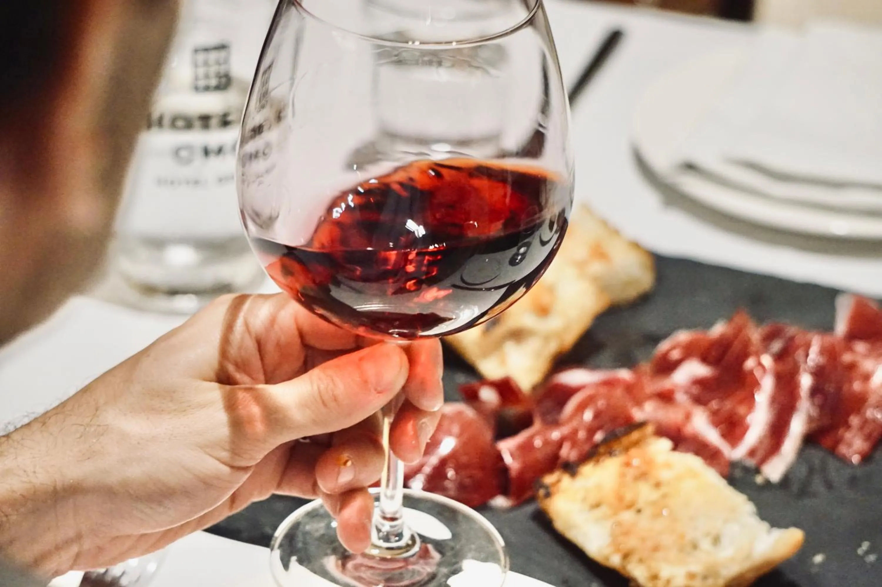 Restaurant/places to eat in Best Western Premier CMC Girona