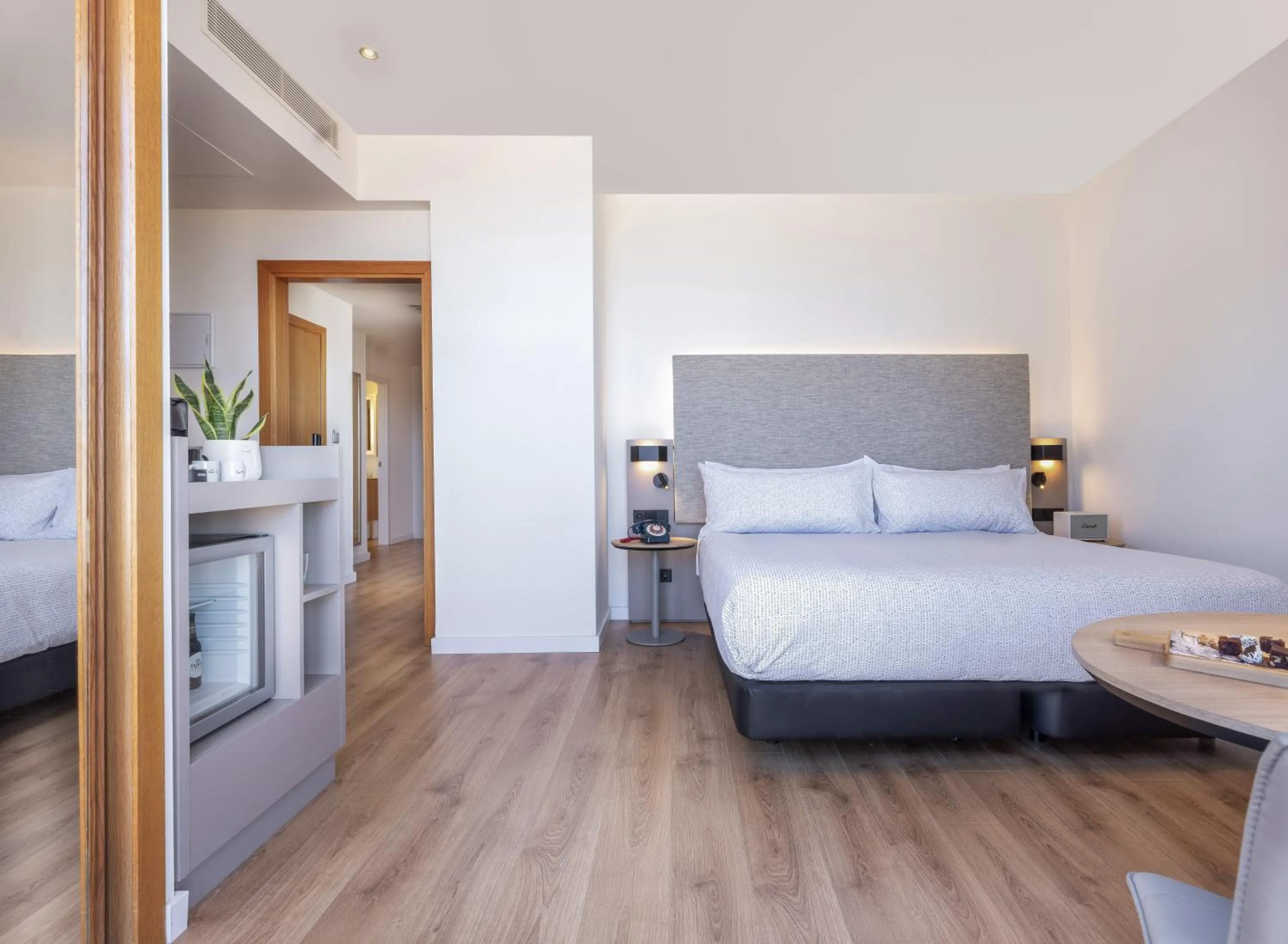 Bed in INNSiDE by Melia Valencia Oceanic