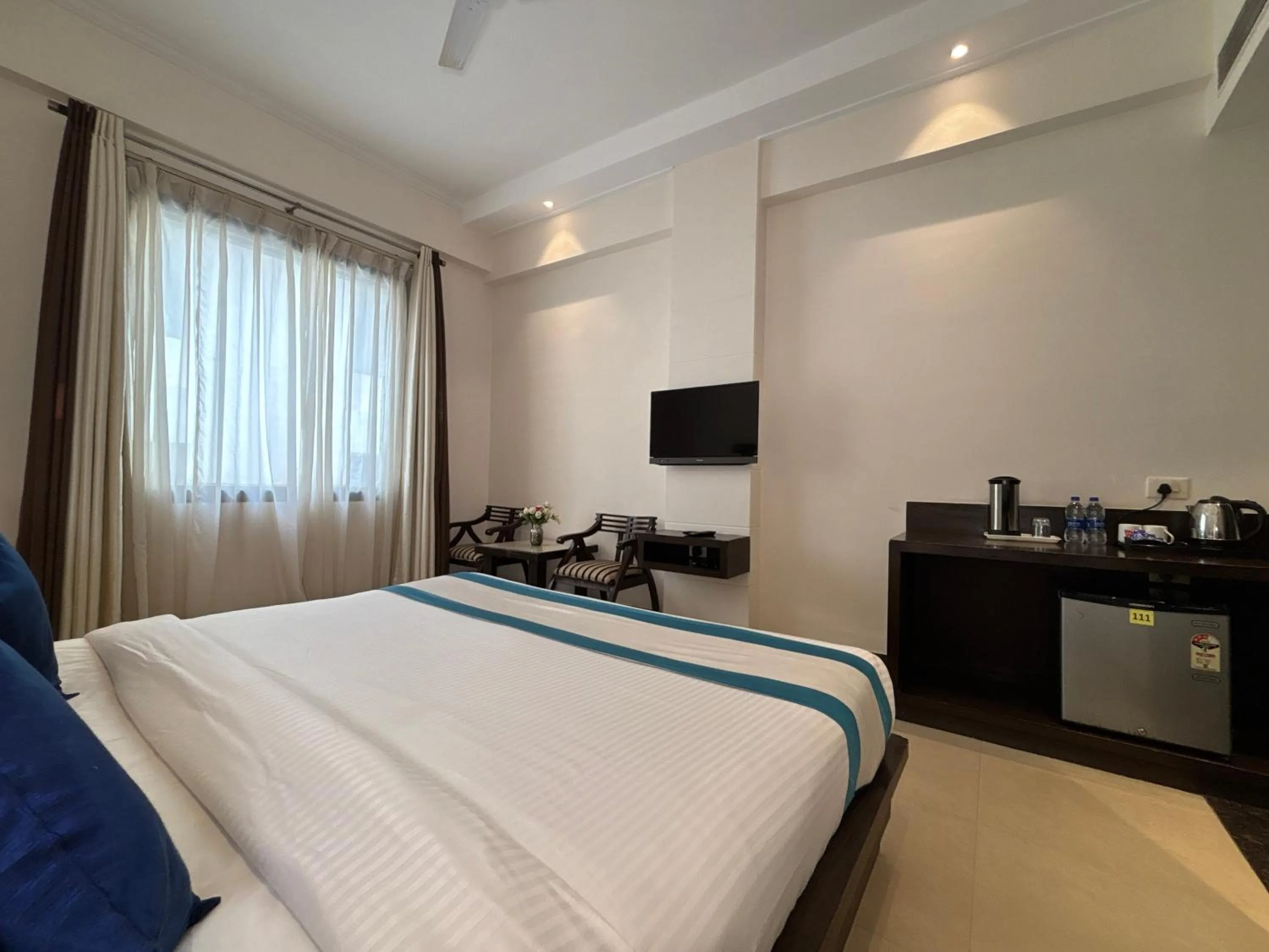 Photo of the whole room, Bed in Hotel Crimson Palace