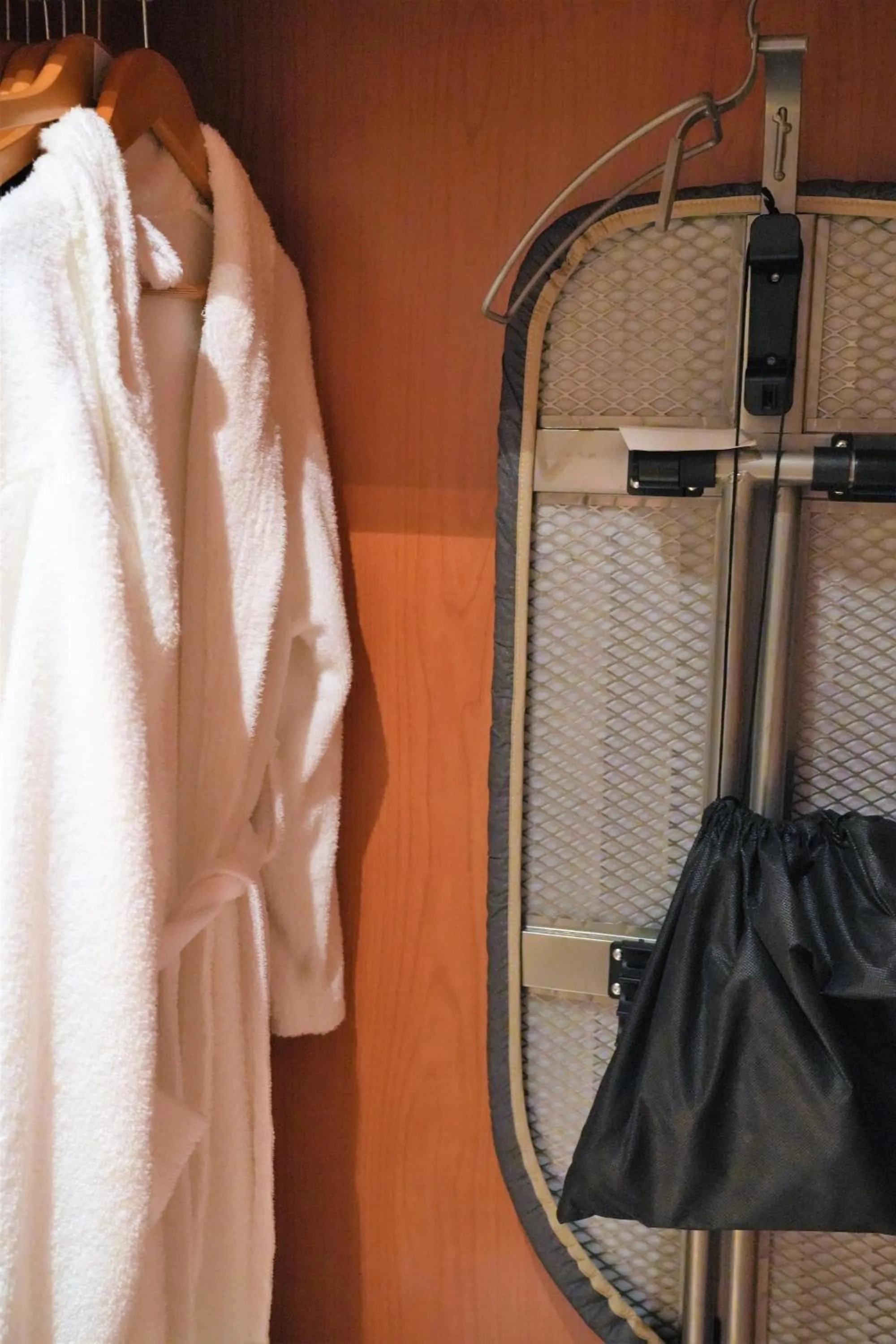 Photo of the whole room in Port Azafata Valencia