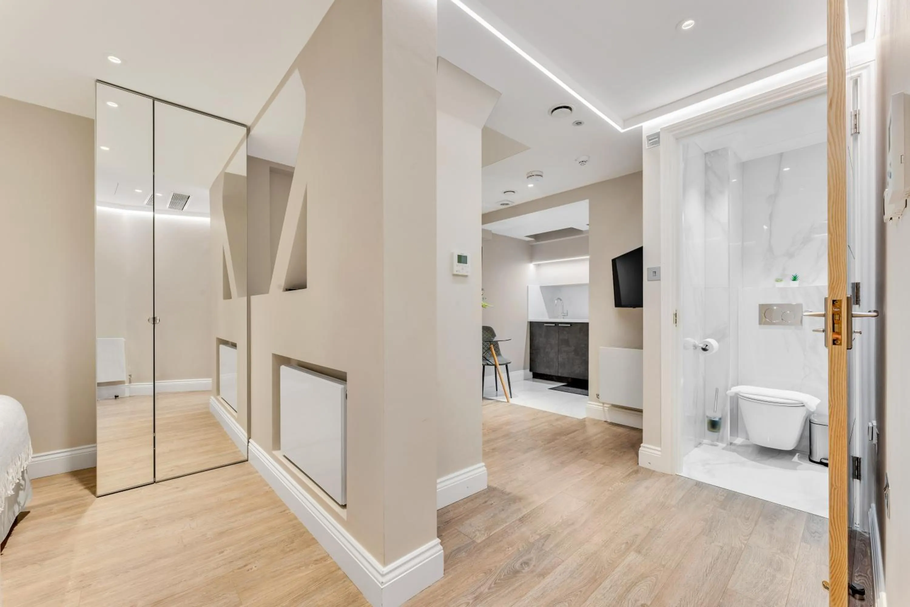 Bathroom in Cleveland Residences Farringdon