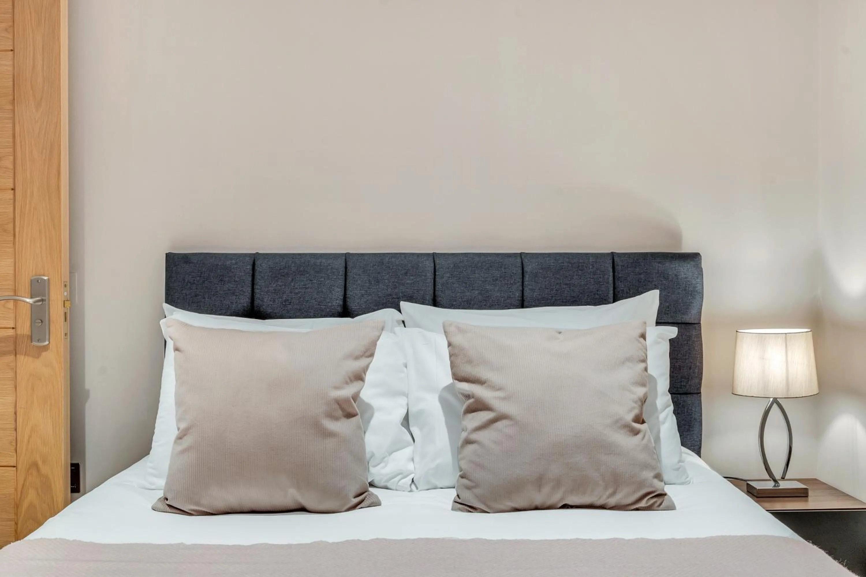 Bed in Cleveland Residences Farringdon