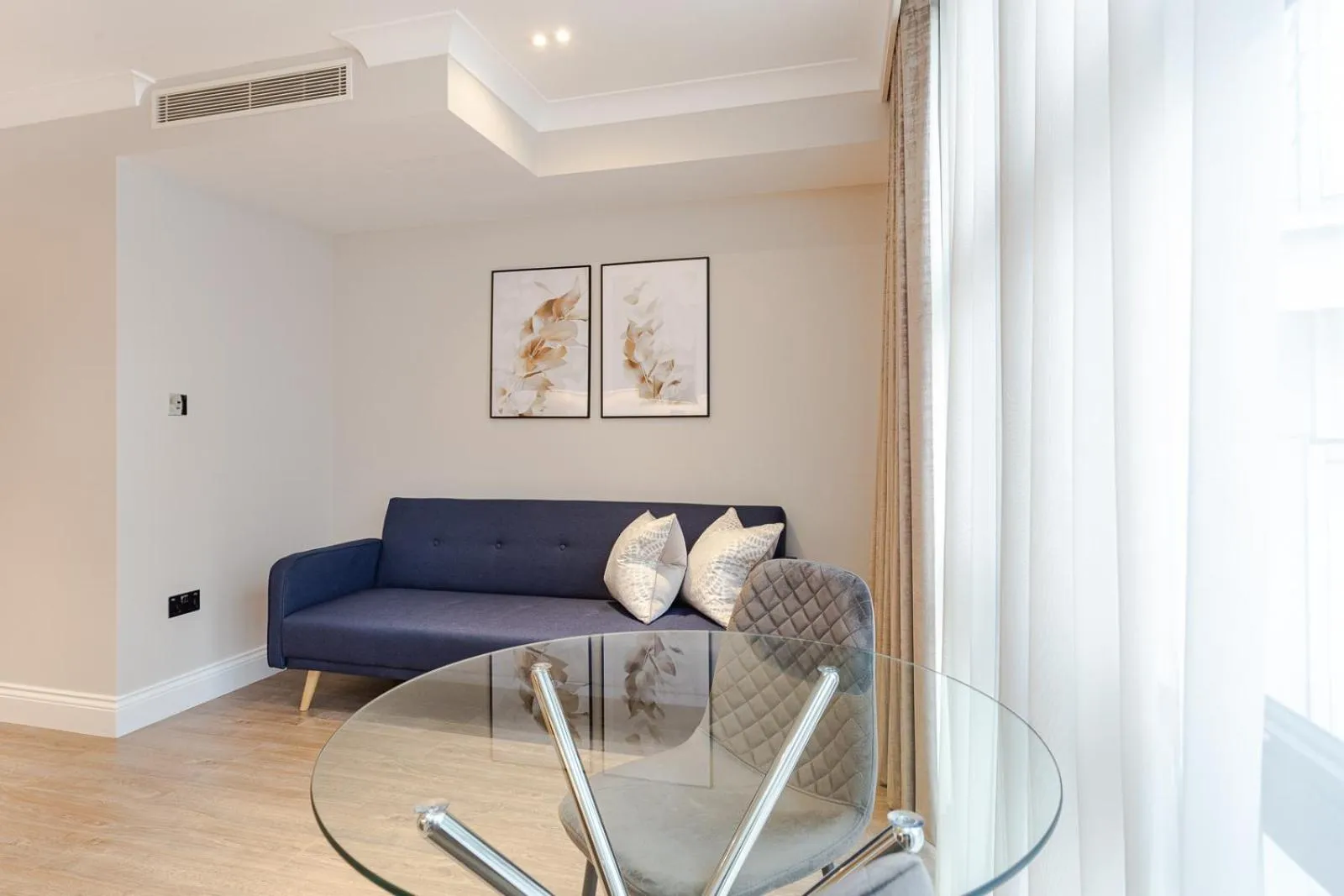 Living room in Cleveland Residences Farringdon