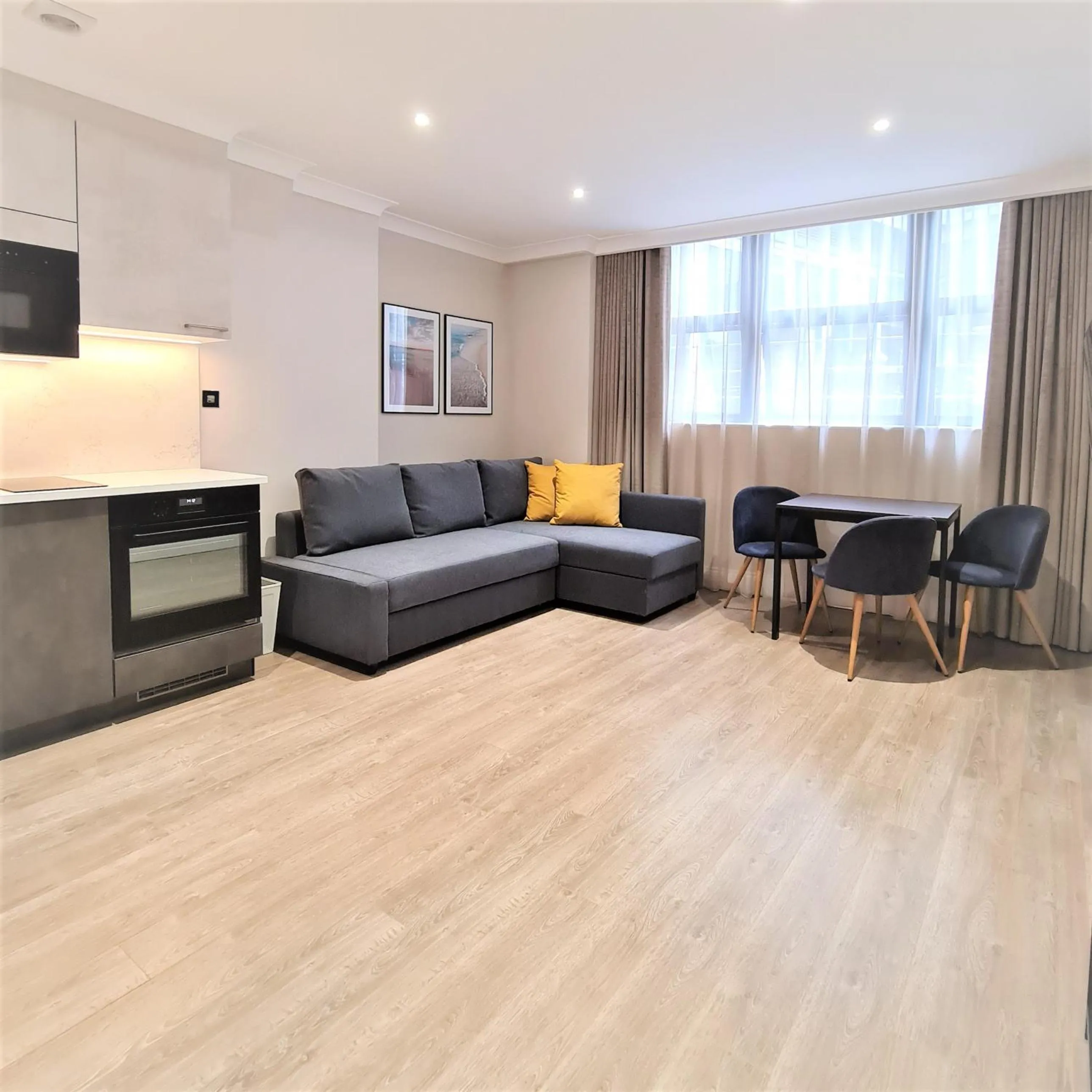 TV and multimedia in Cleveland Residences Farringdon