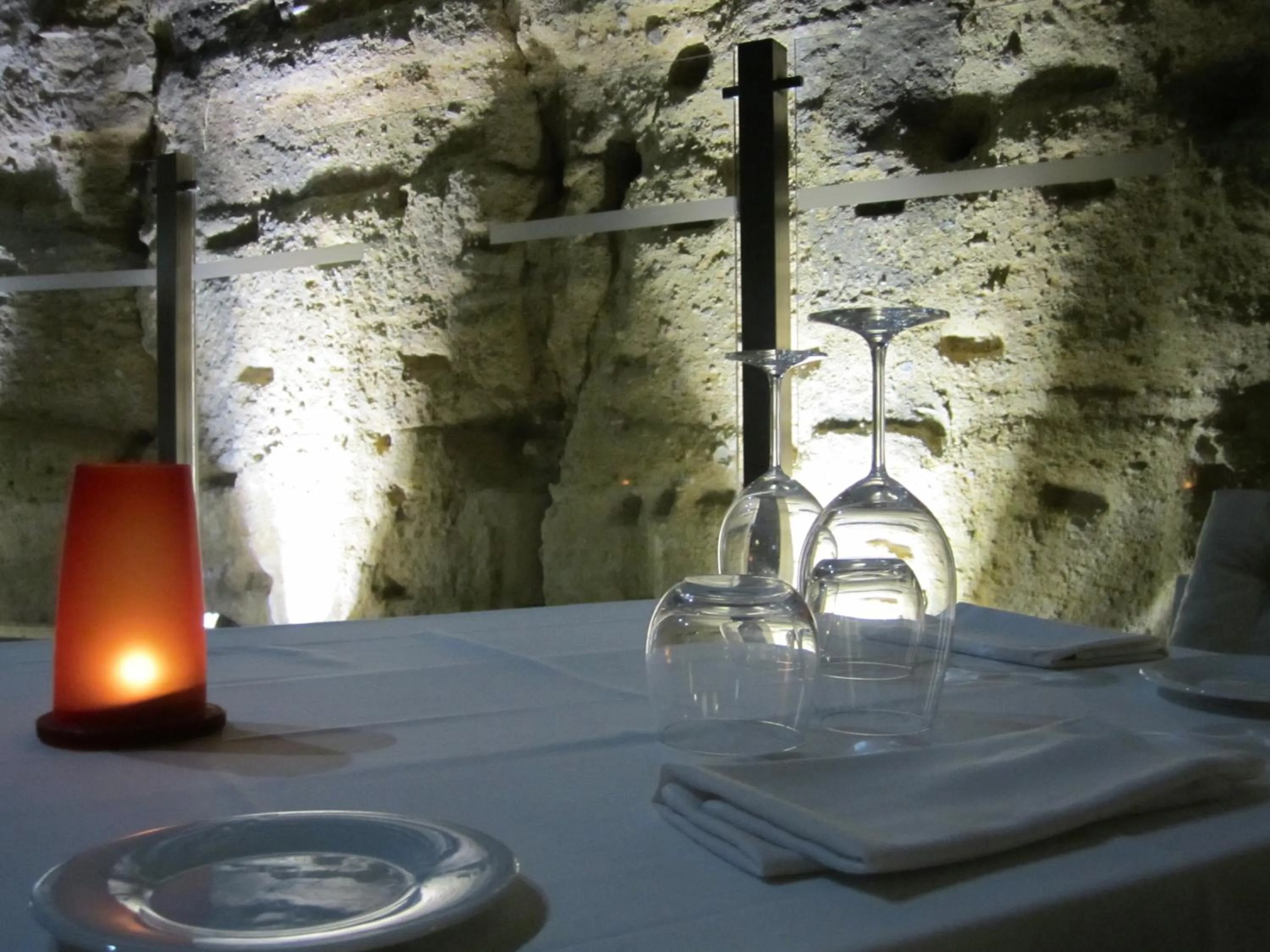 Restaurant/places to eat in Hotel Palacio Garvey