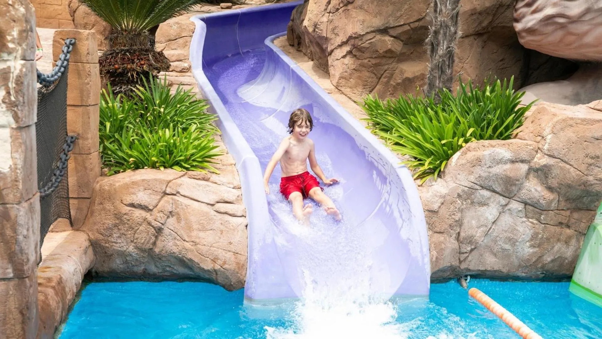 Swimming pool in Evenia Olympic Garden