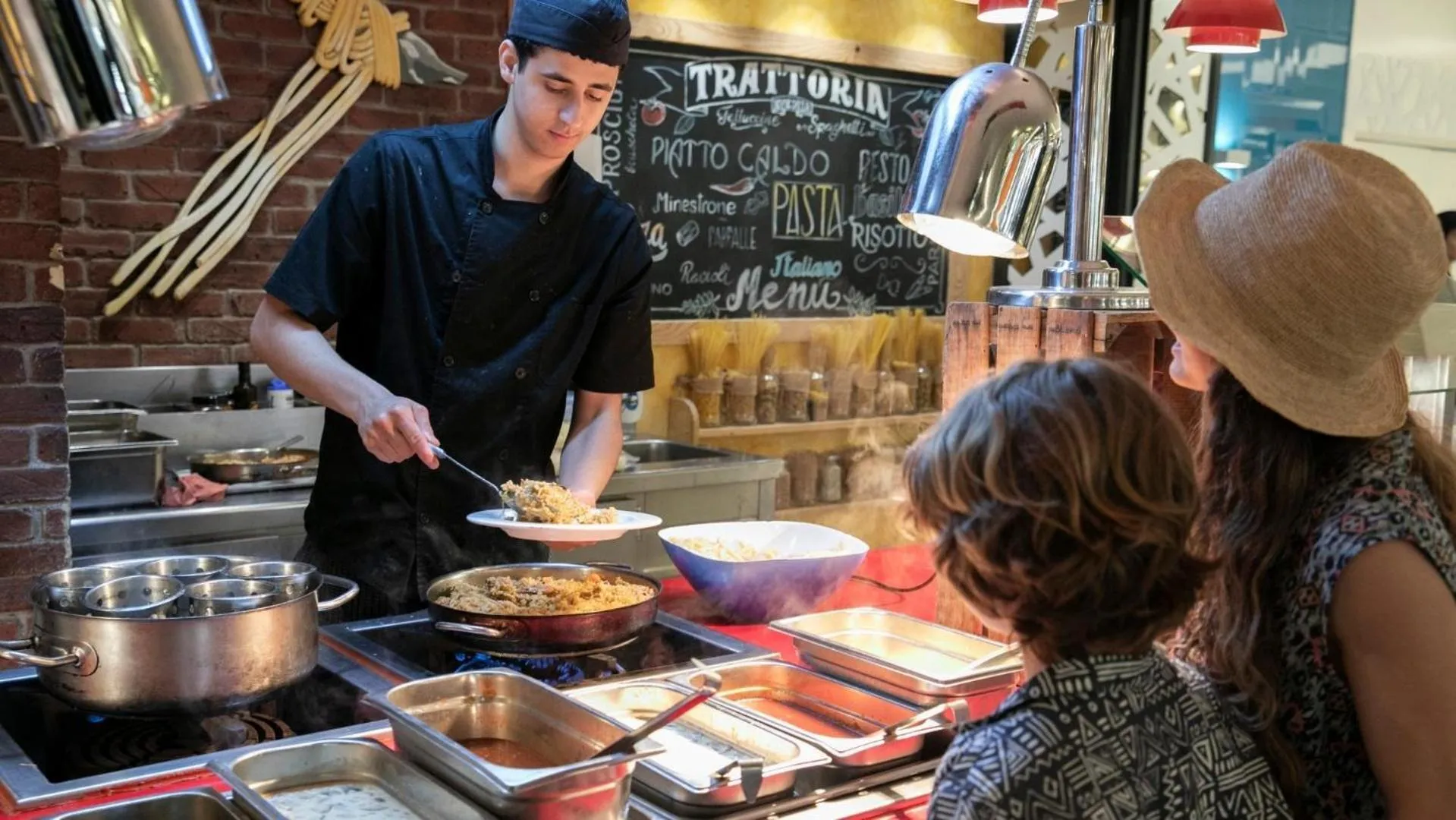 Restaurant/places to eat in Evenia Olympic Suites