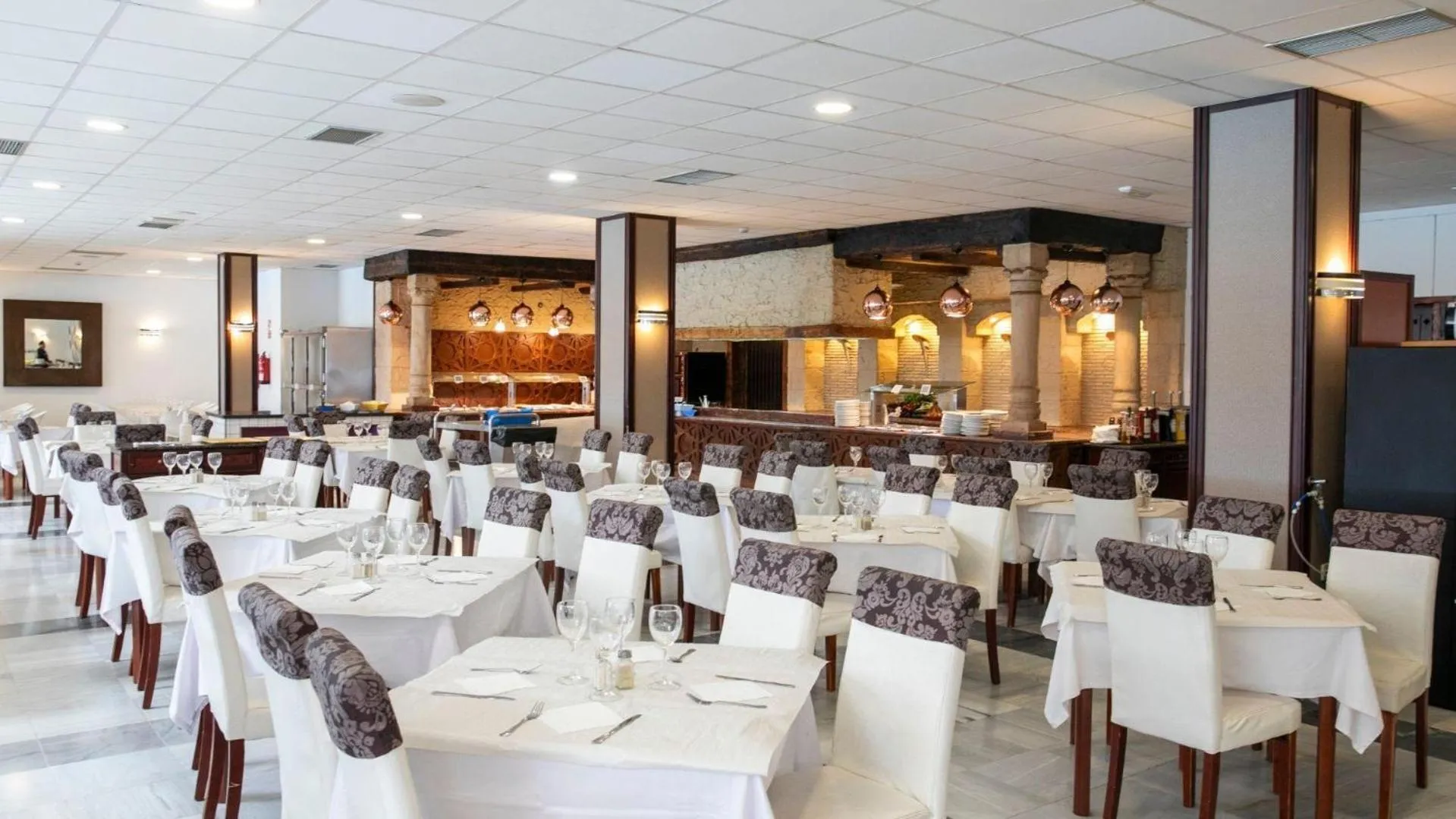 Restaurant/places to eat in Evenia Zoraida Garden