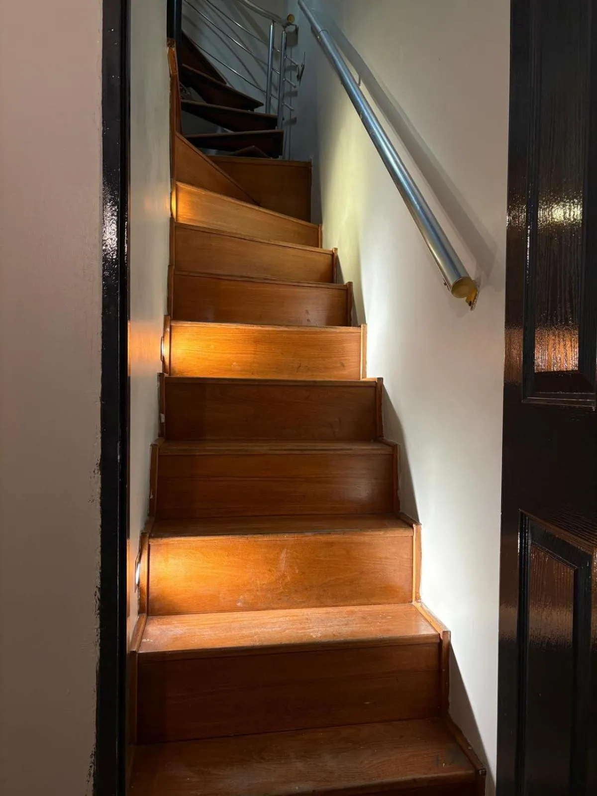 taksim çamdalı suit